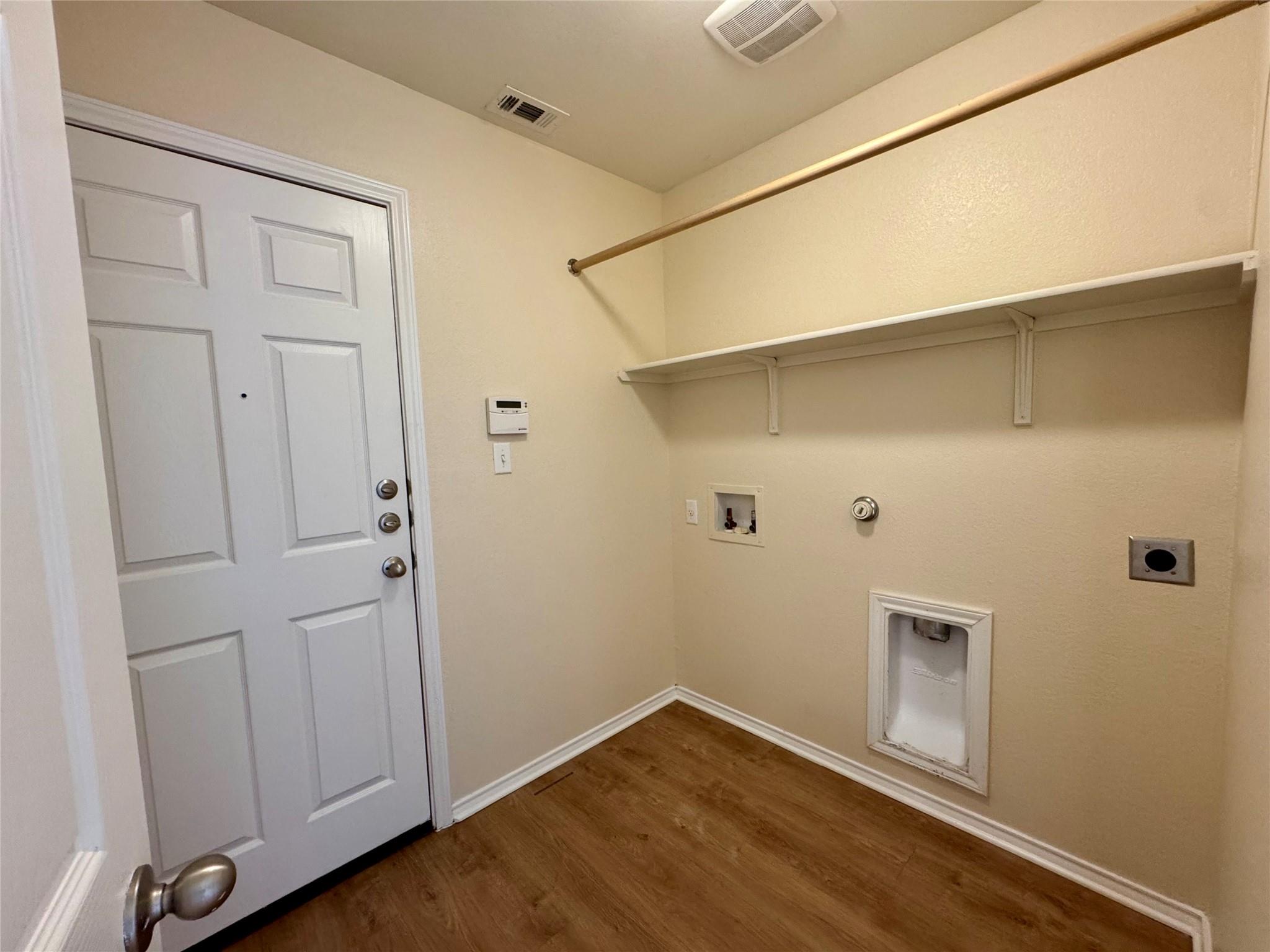 291 Gina Dr, Kyle, TX 78640