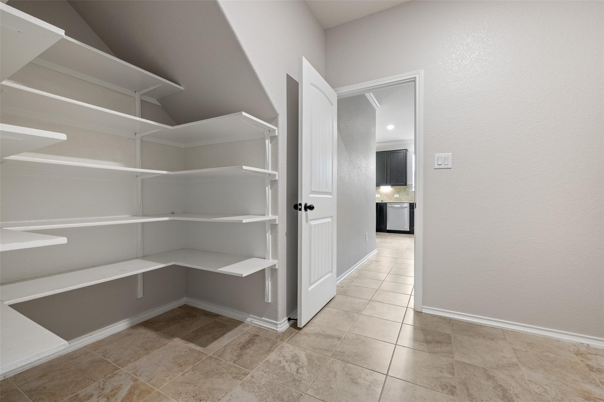 317 Tordesillas Dr, Georgetown, TX 78626