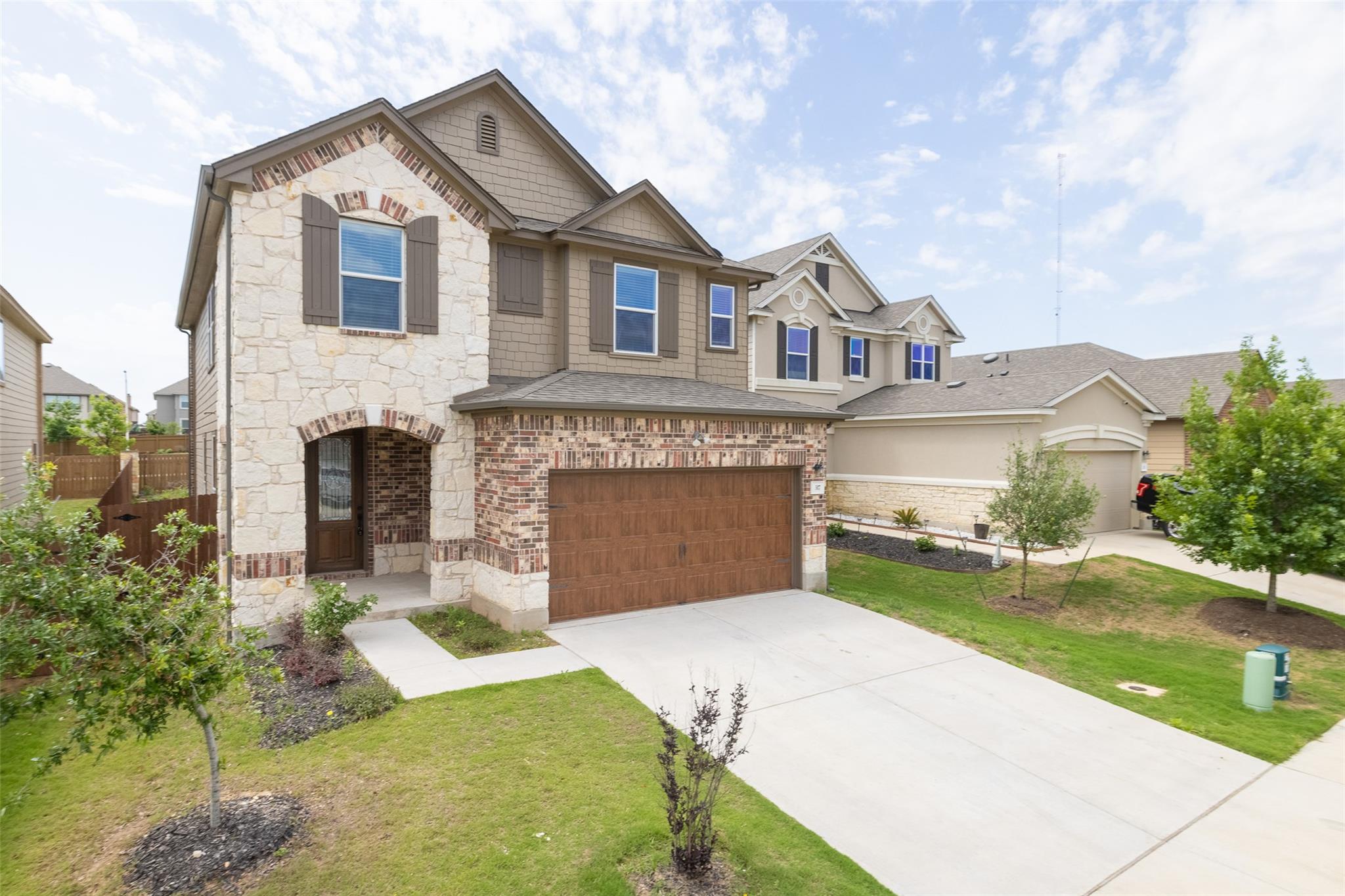 317 Tordesillas Dr, Georgetown, TX 78626