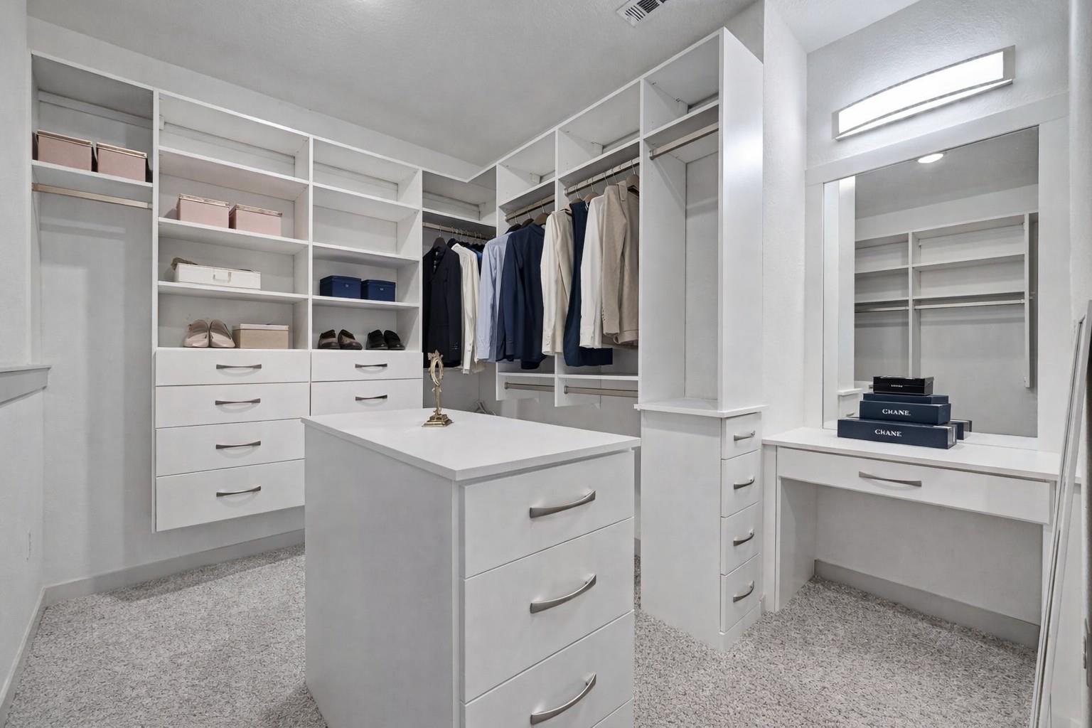 7517 Peggie Nell Dr, Austin, TX 78724