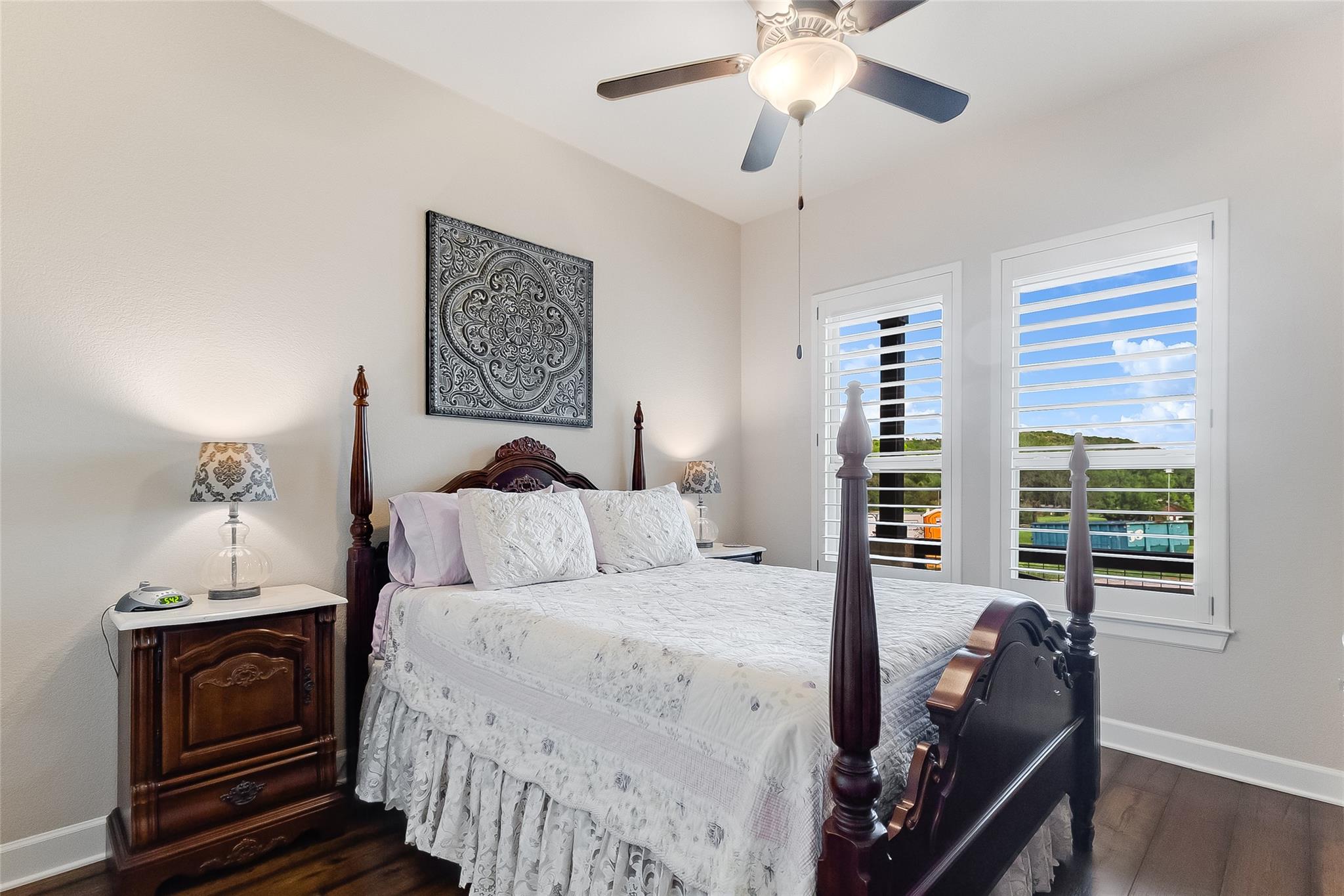 207 Emeralds Dr, Burnet, TX 78611