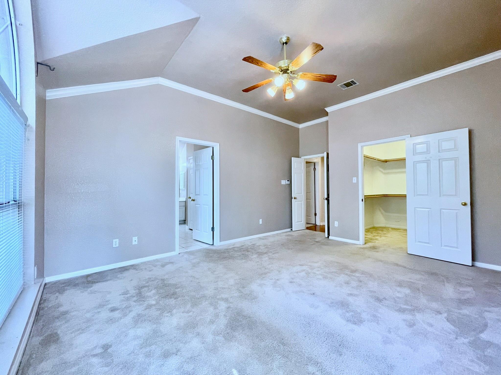 1725 Dapplegrey Ln, Austin, TX 78727