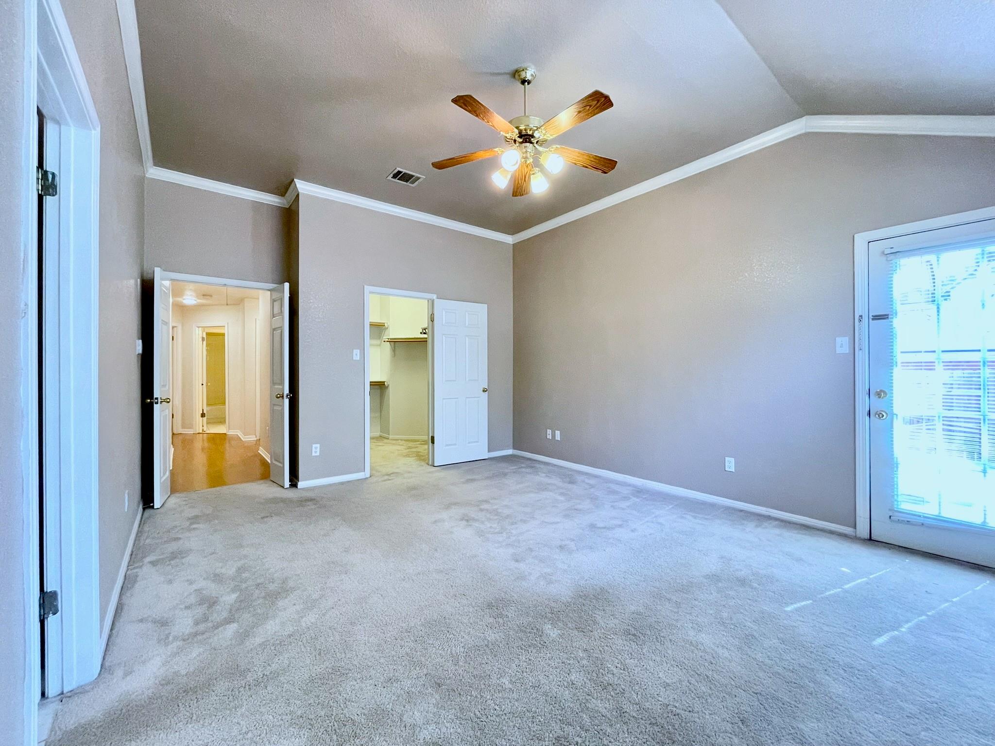 1725 Dapplegrey Ln, Austin, TX 78727