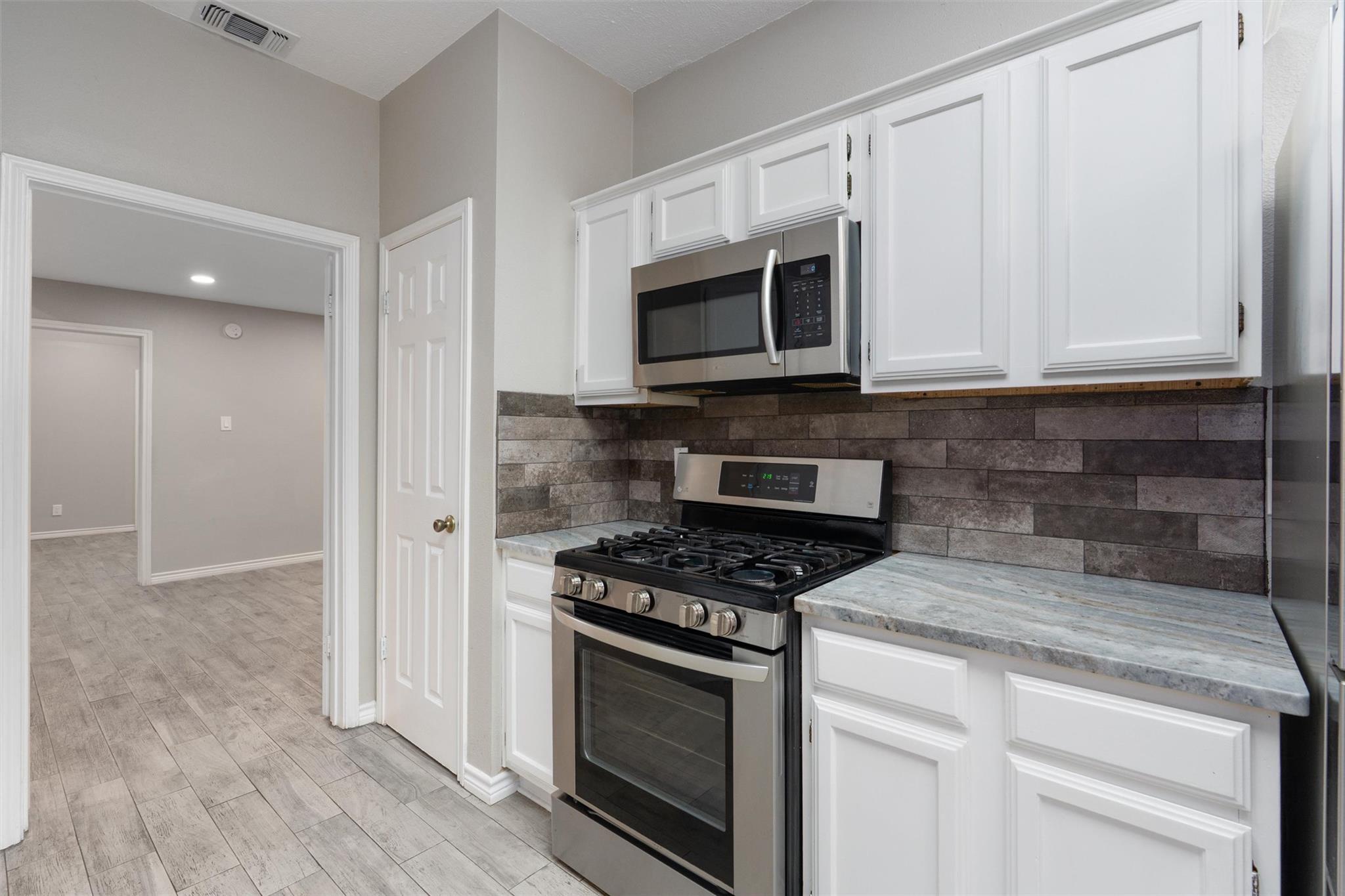 2302 Windrift Way, Round Rock, TX 78664