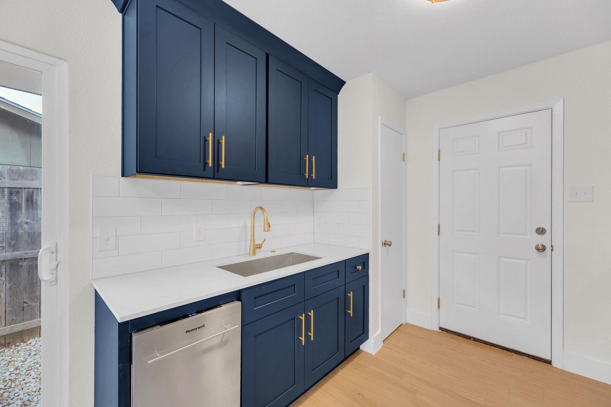 1008 Wilks Ave # A, Austin, TX 78752