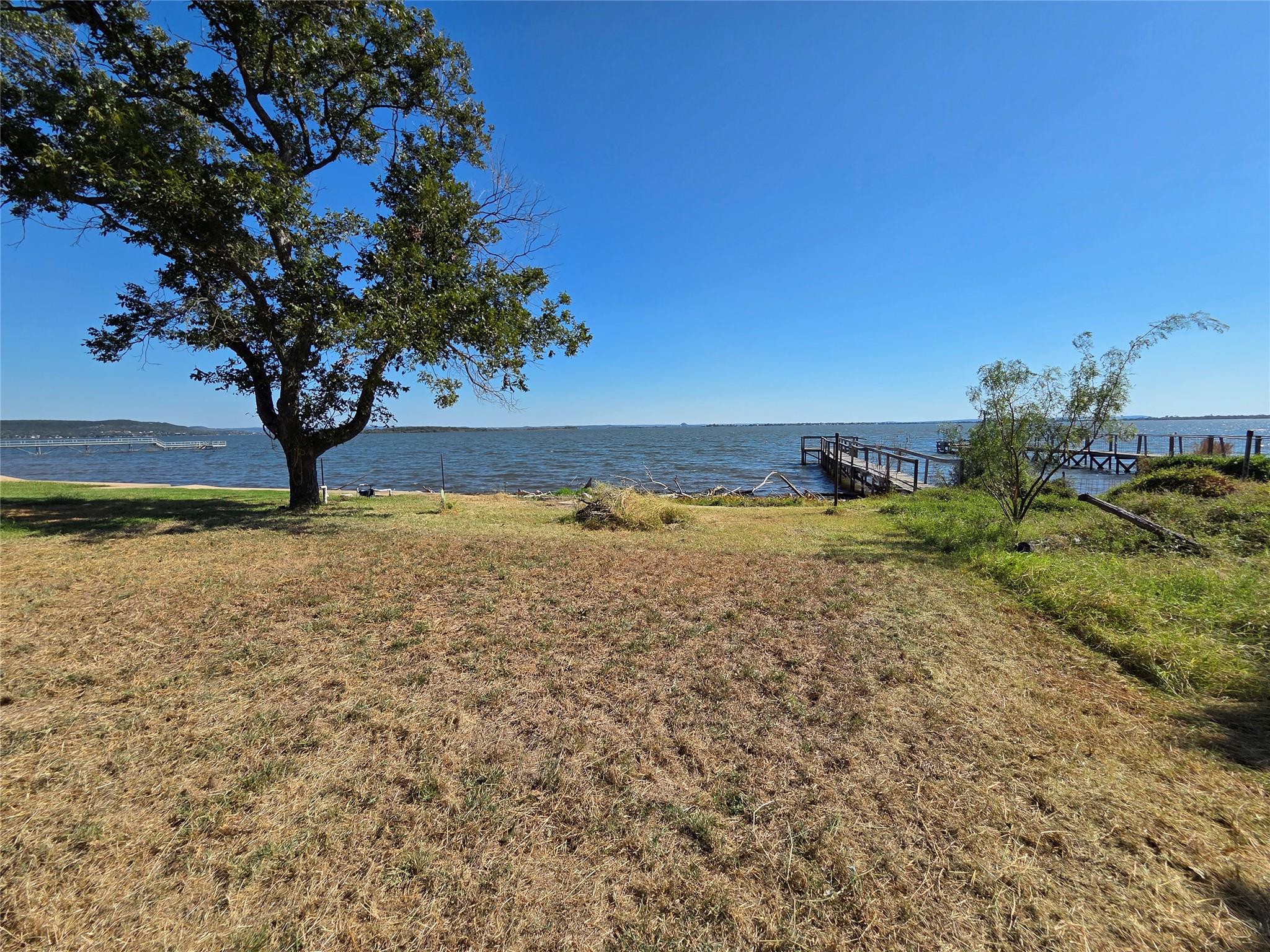 819 Lakeshore Loop, Tow, TX 78672