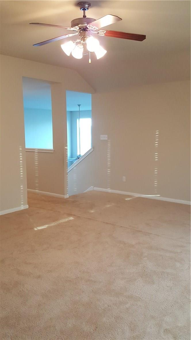 19633 Cheyenne Valley Dr, Round Rock, TX 78664