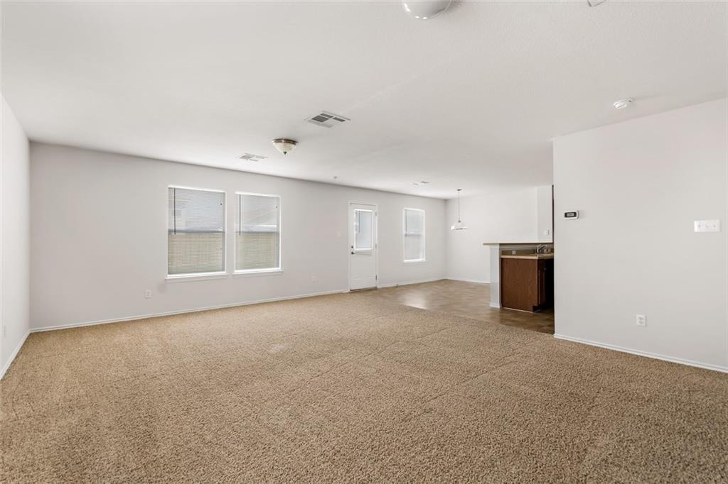 143 Black Forest Rd, Buda, TX 78610