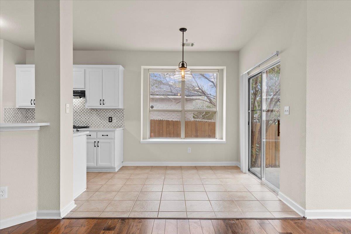 2221 Speidel Dr, Pflugerville, TX 78660