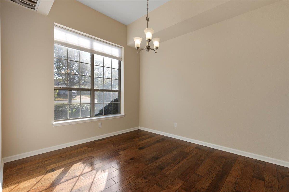 2221 Speidel Dr, Pflugerville, TX 78660