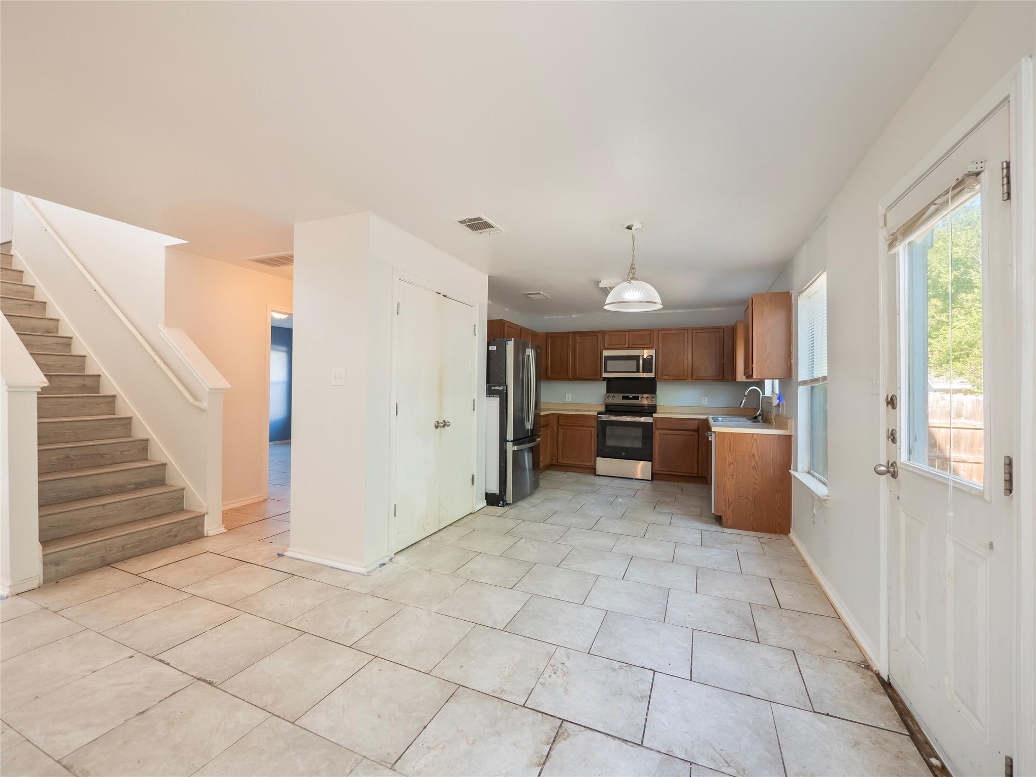 814 Indian Meadow Dr, Georgetown, TX 78626