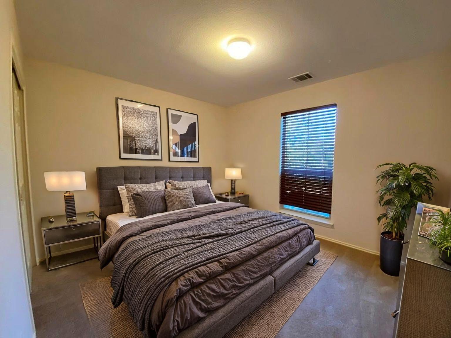 145 Strawn, Kyle, TX 78640