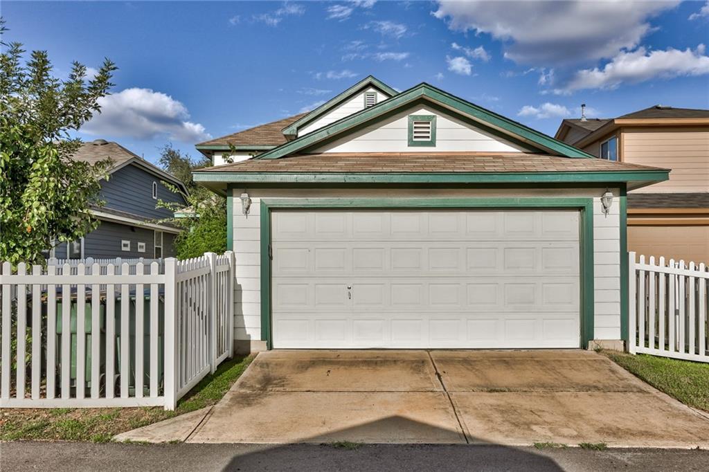 145 Strawn, Kyle, TX 78640