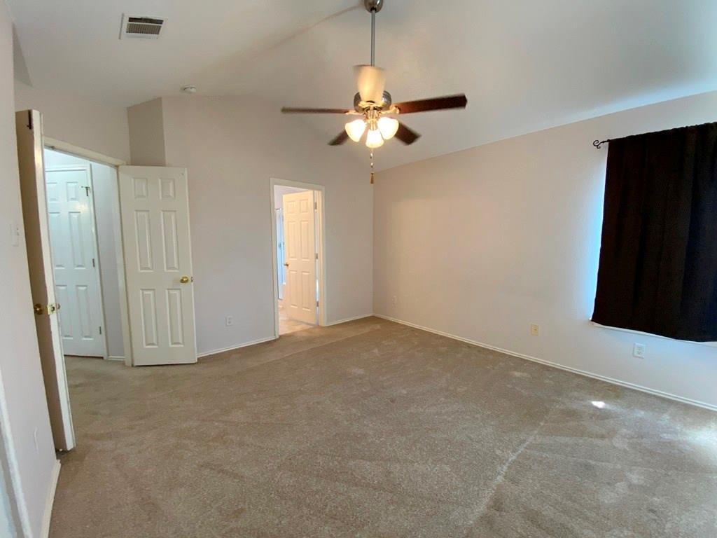 145 Strawn, Kyle, TX 78640