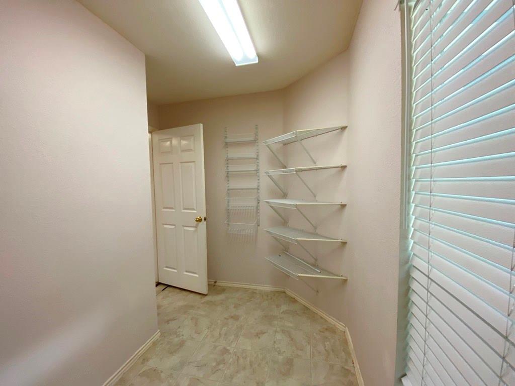 145 Strawn, Kyle, TX 78640