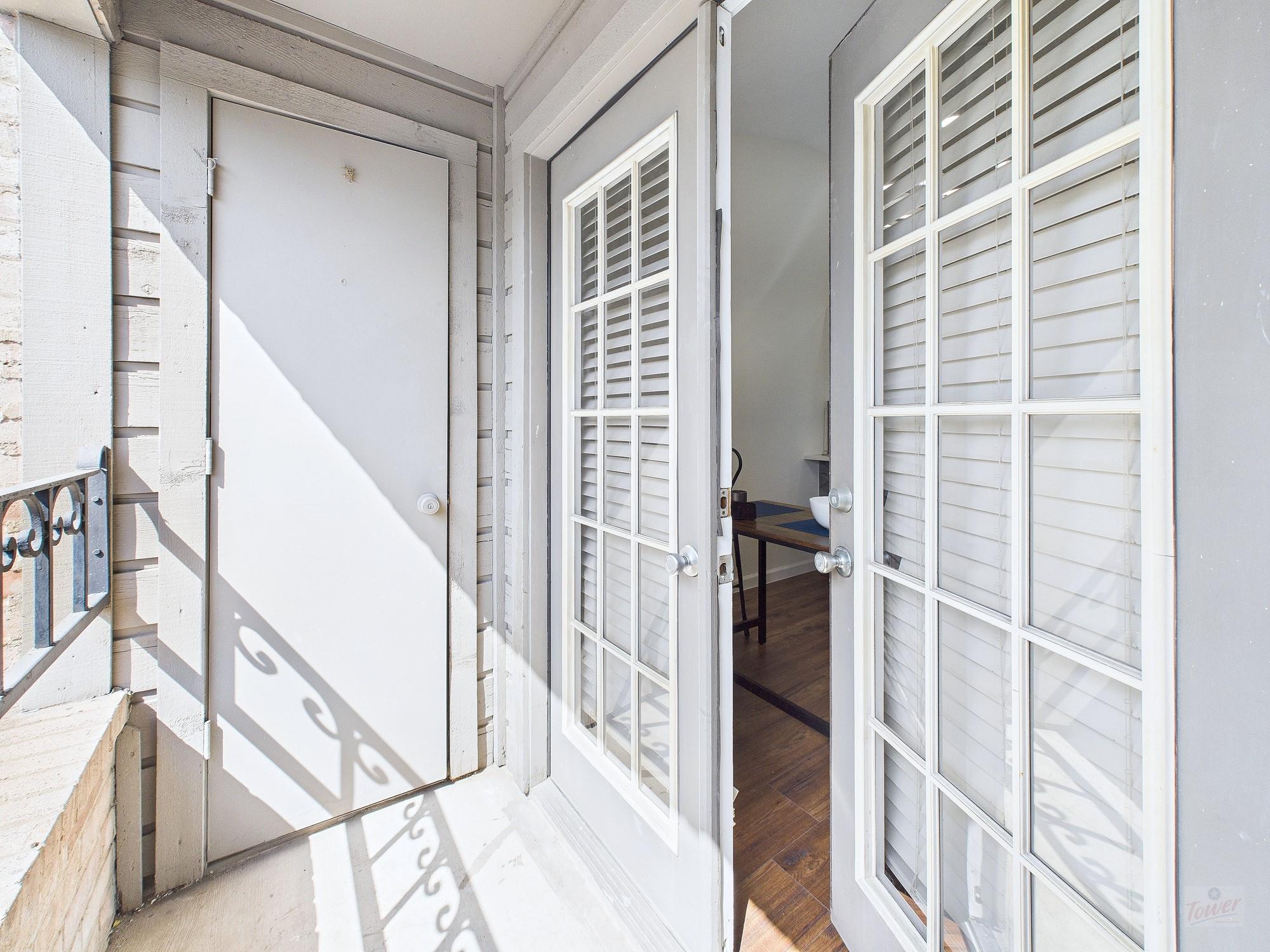 2216 San Gabriel St # 305, Austin, TX 78705