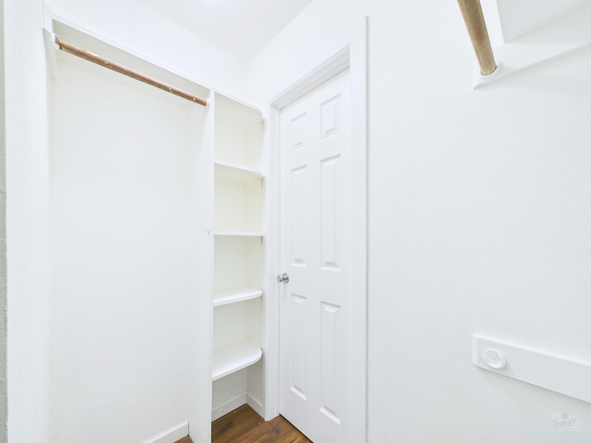 2216 San Gabriel St # 305, Austin, TX 78705