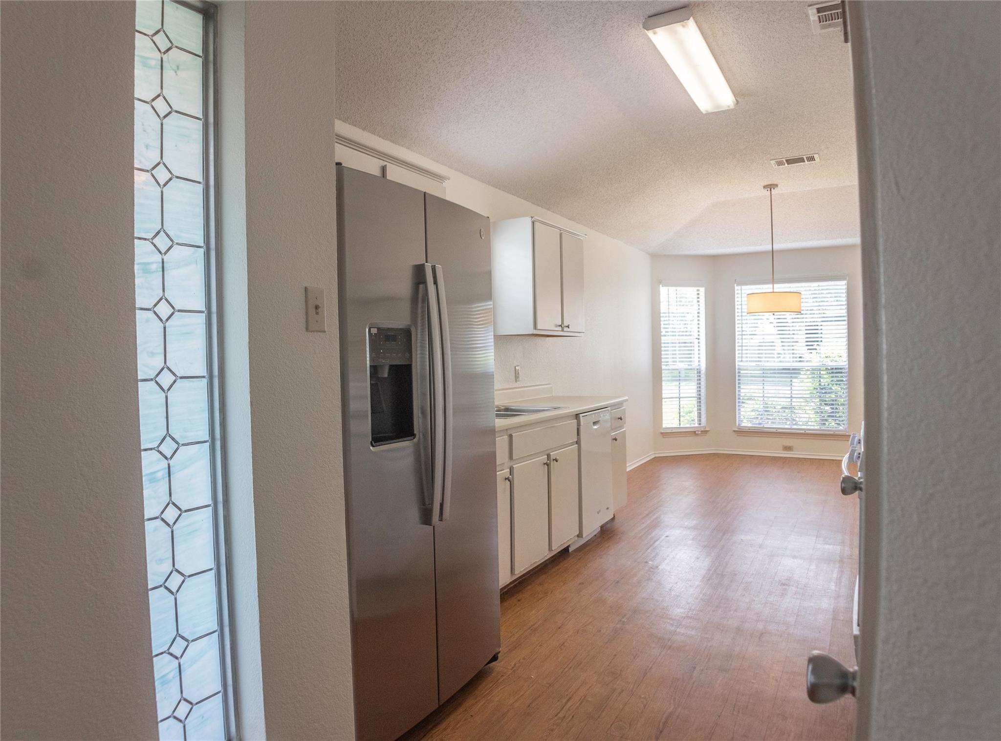 8137 Huddleston Ln, Austin, TX 78748