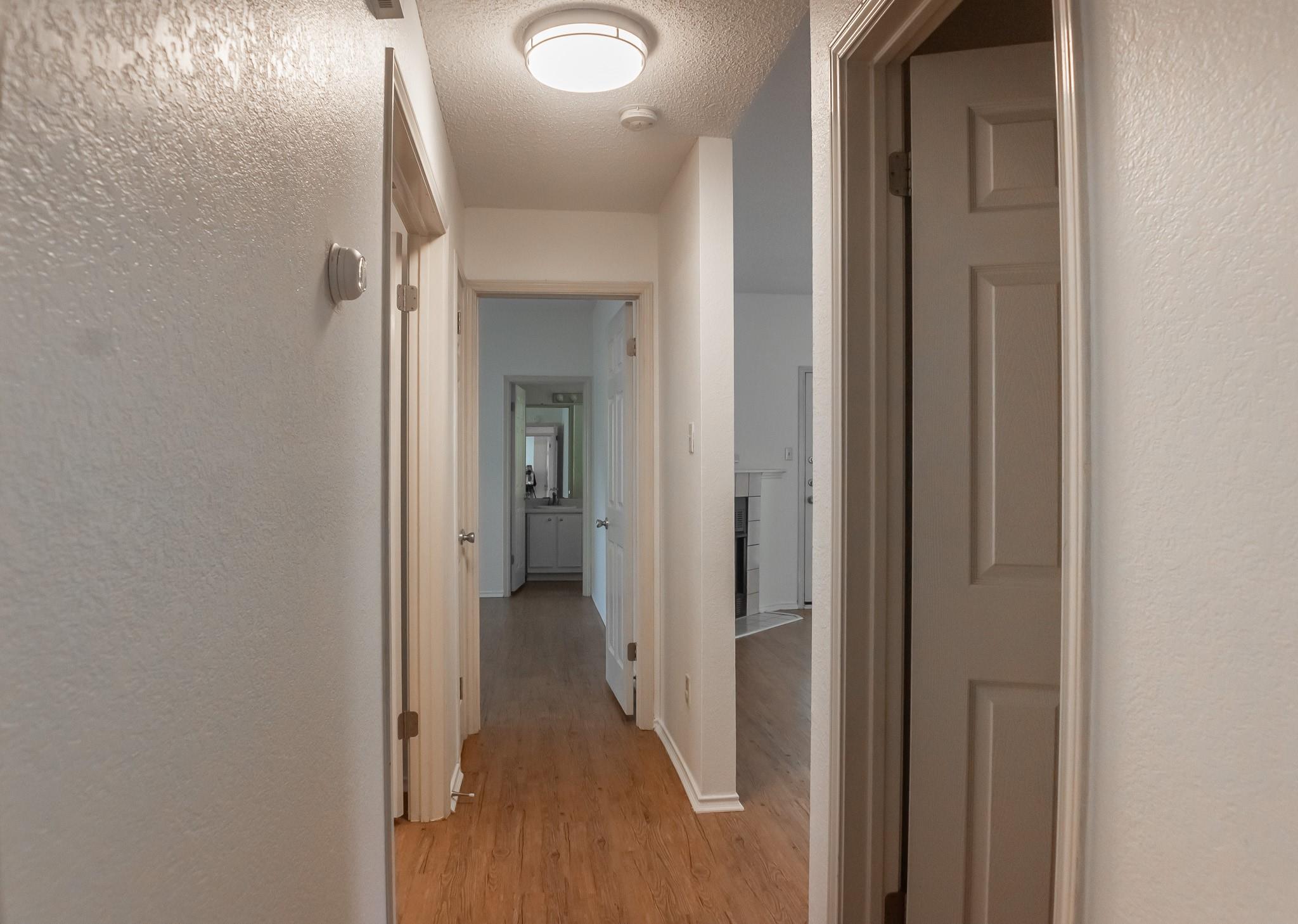 8137 Huddleston Ln, Austin, TX 78748