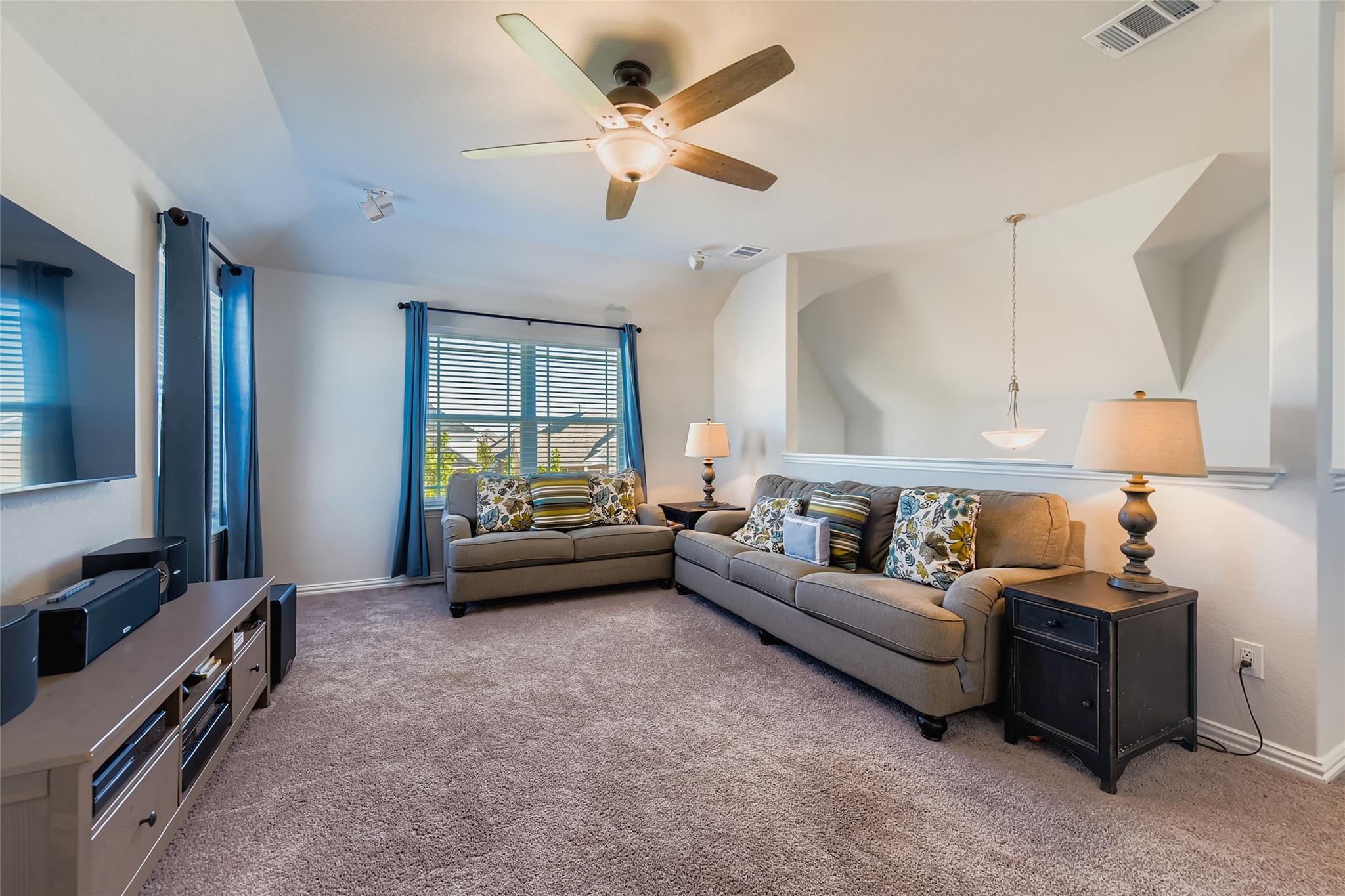 1075 Cherrystone Loop, Buda, TX 78610