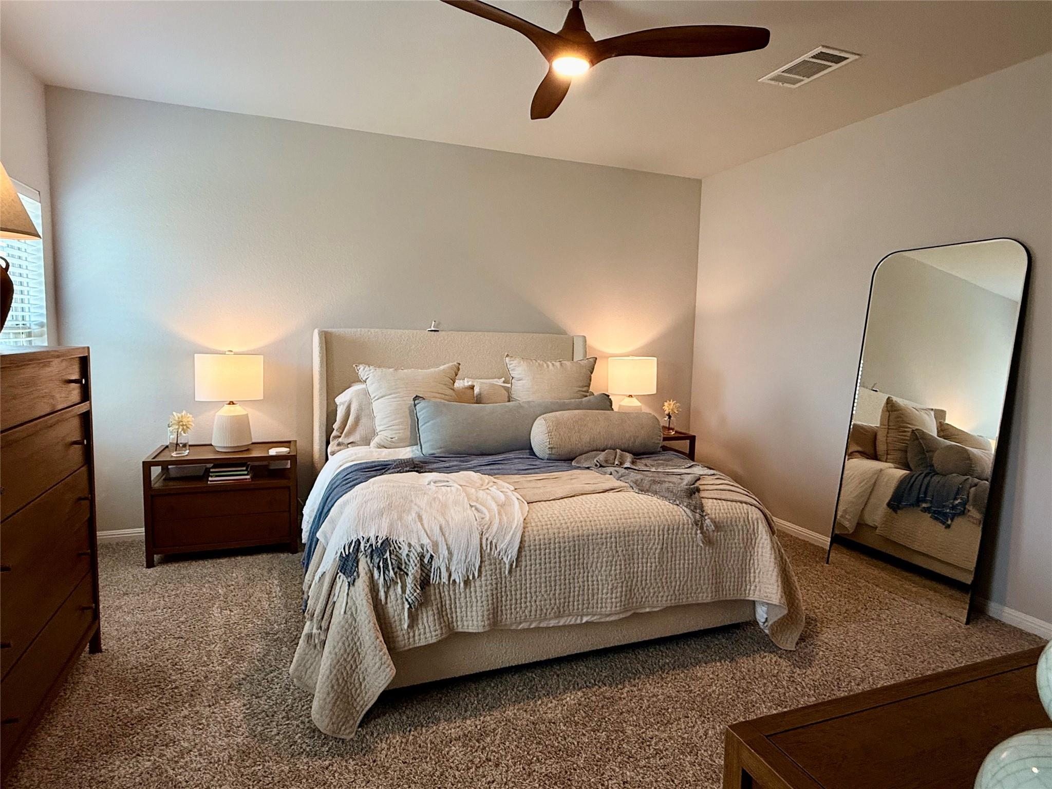 244 Wild Wind Trl, Jarrell, TX 76537