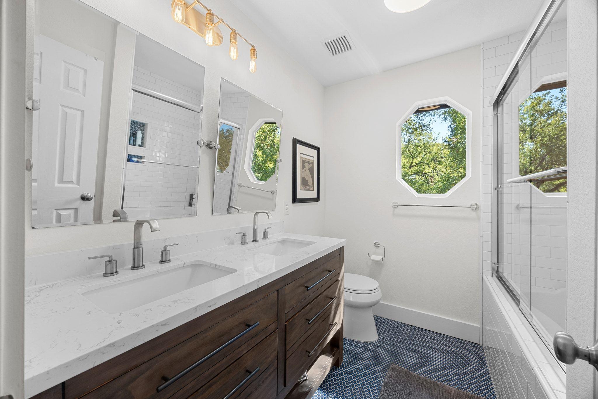 2301 Horn Ln, Austin, TX 78703