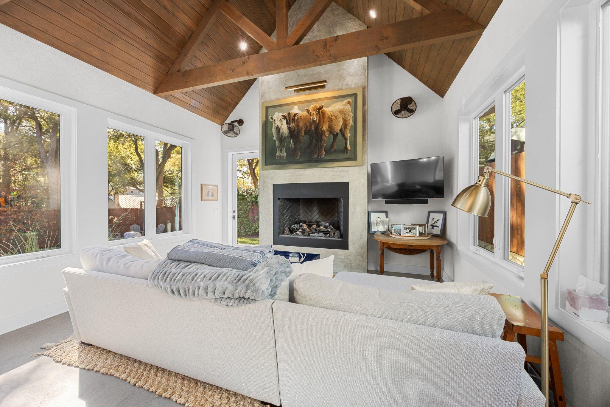 2301 Horn Ln, Austin, TX 78703