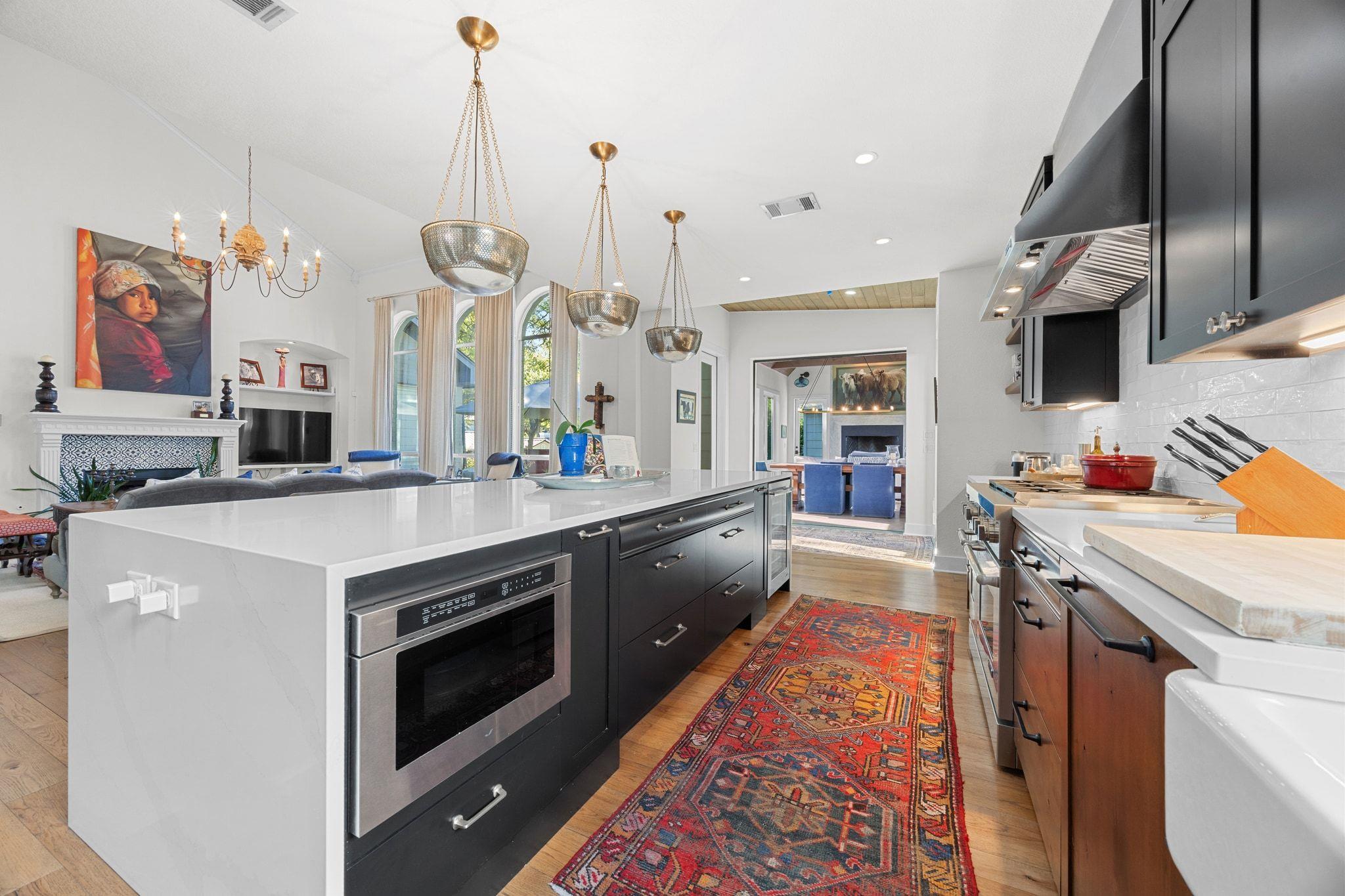 2301 Horn Ln, Austin, TX 78703