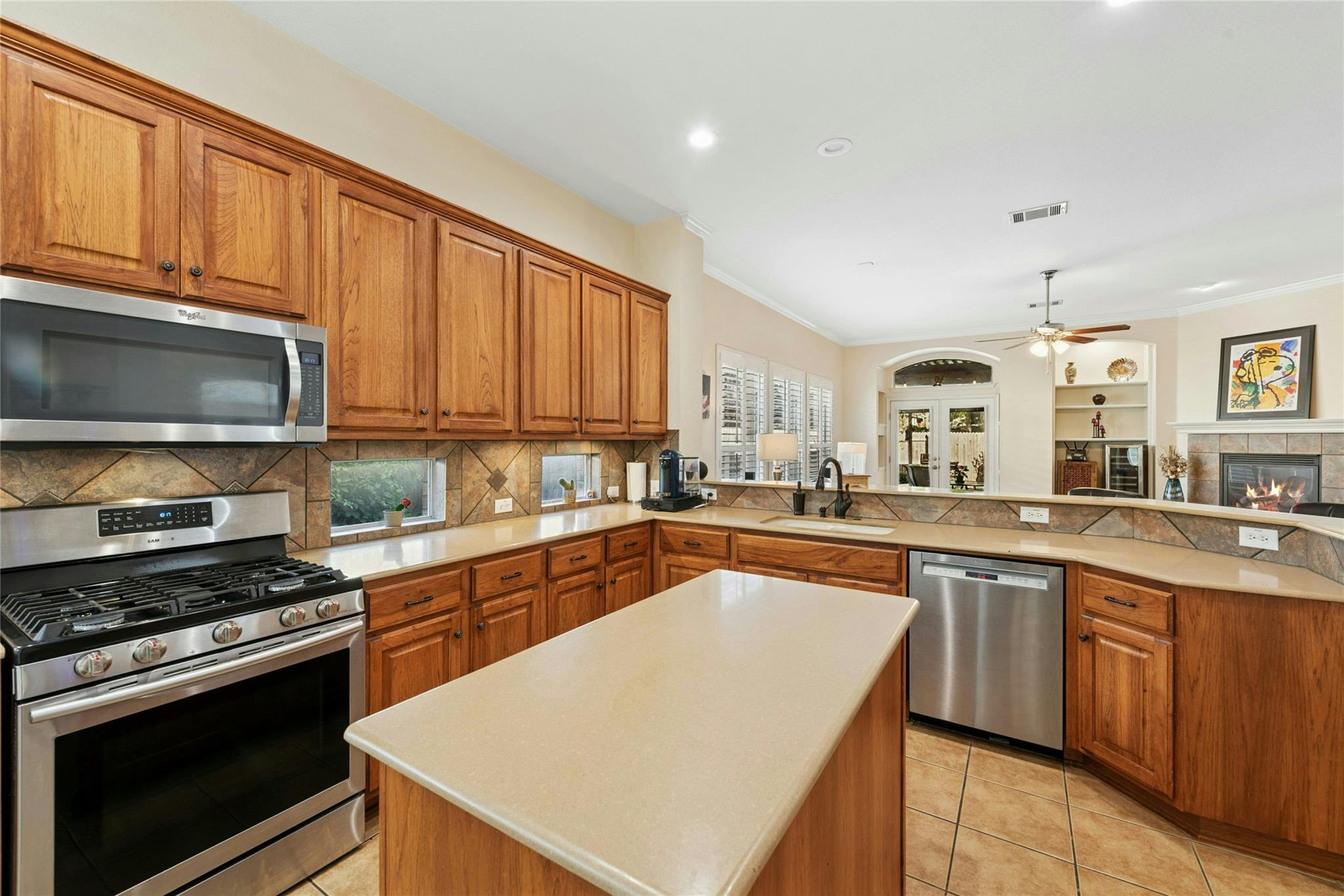 2011 Burnie Bishop Pl, Cedar Park, TX 78613