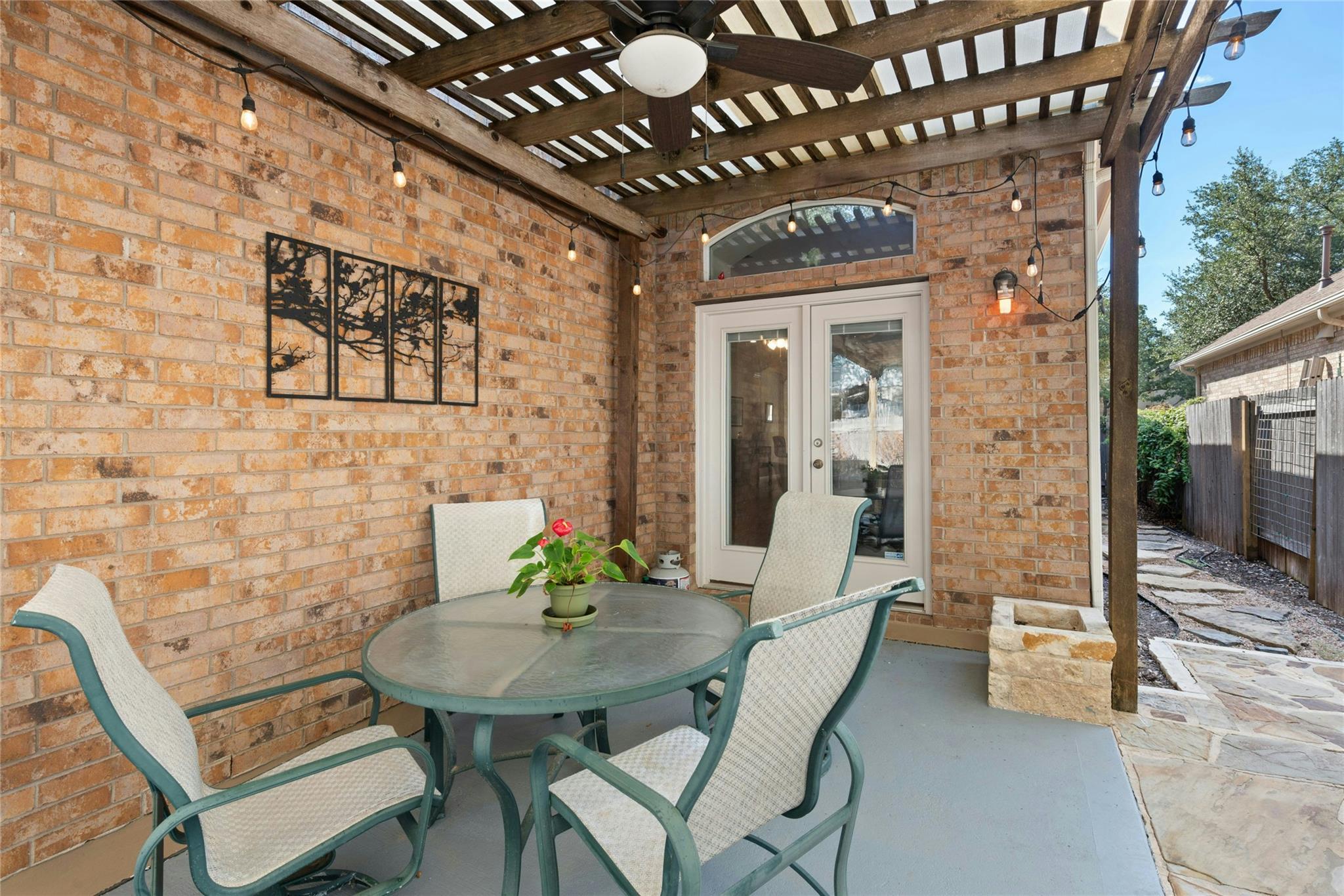 2011 Burnie Bishop Pl, Cedar Park, TX 78613