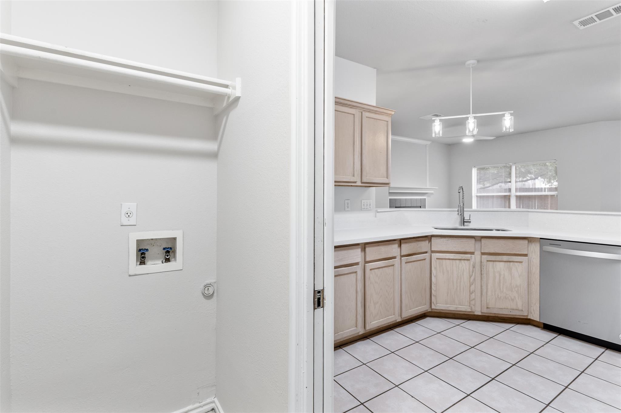 2808 Kestrel Dr # A, Austin, TX 78745