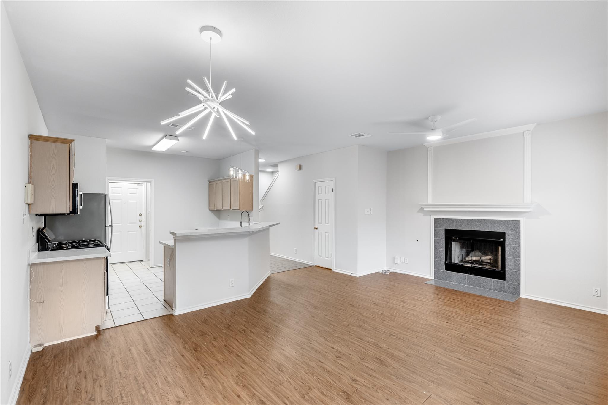 2808 Kestrel Dr # A, Austin, TX 78745