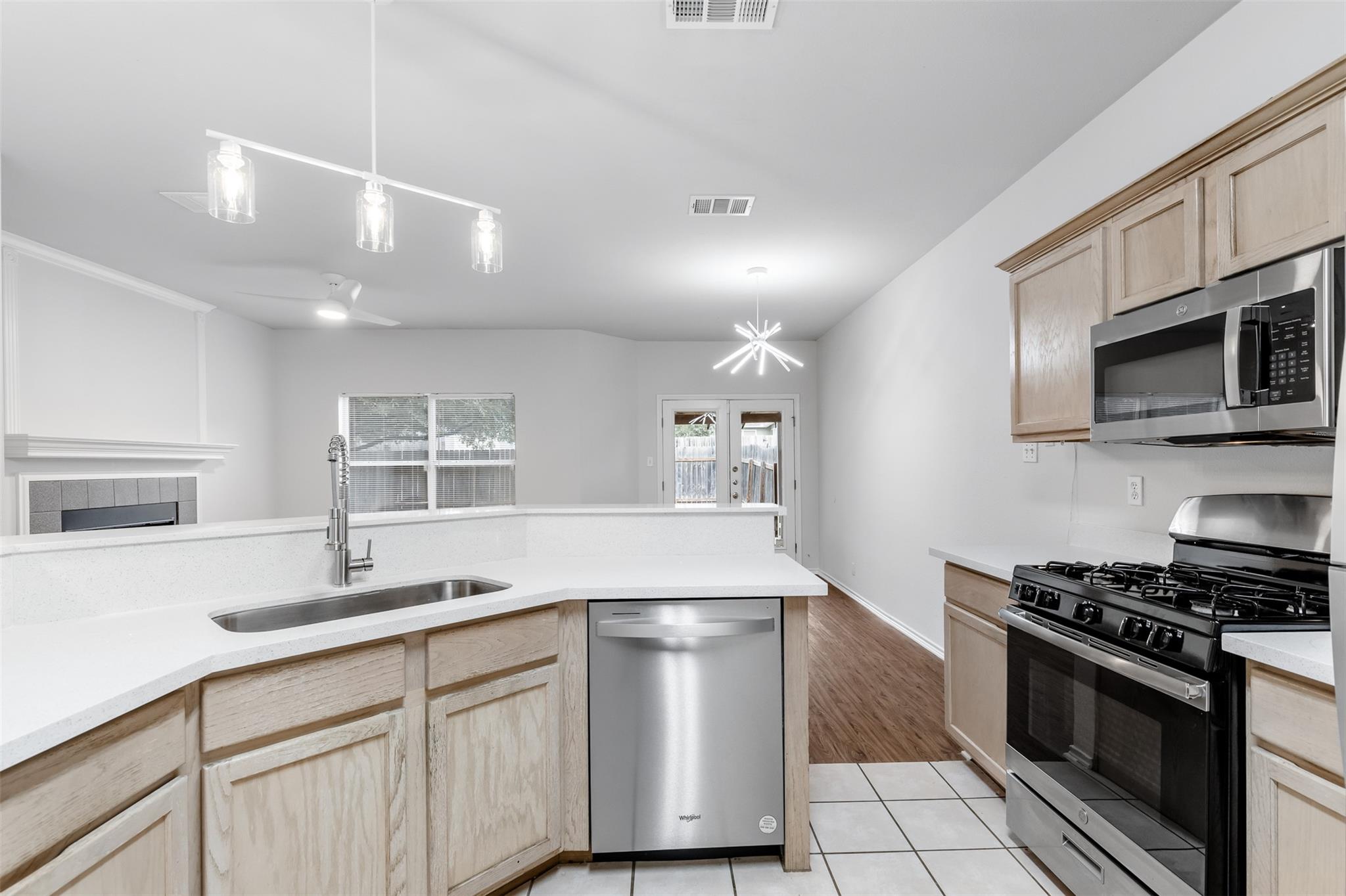 2808 Kestrel Dr # A, Austin, TX 78745