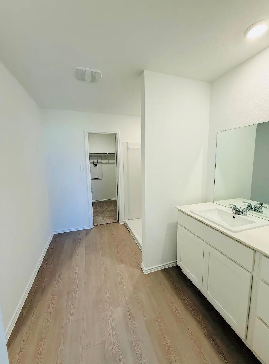 308 Heritage Groves Rd, Bertram, TX 78605