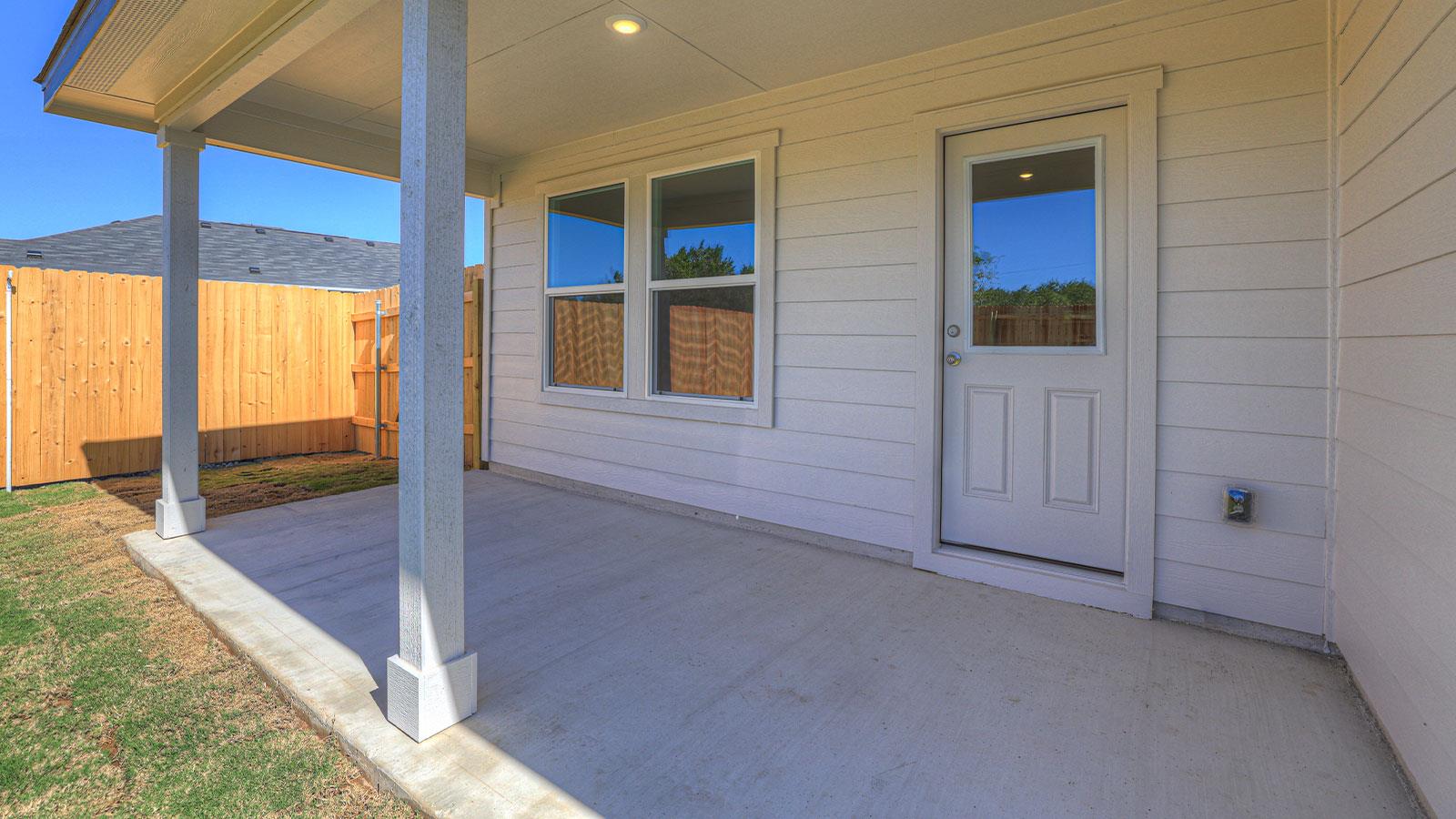 298 DENALI Dr, Kyle, TX 78640