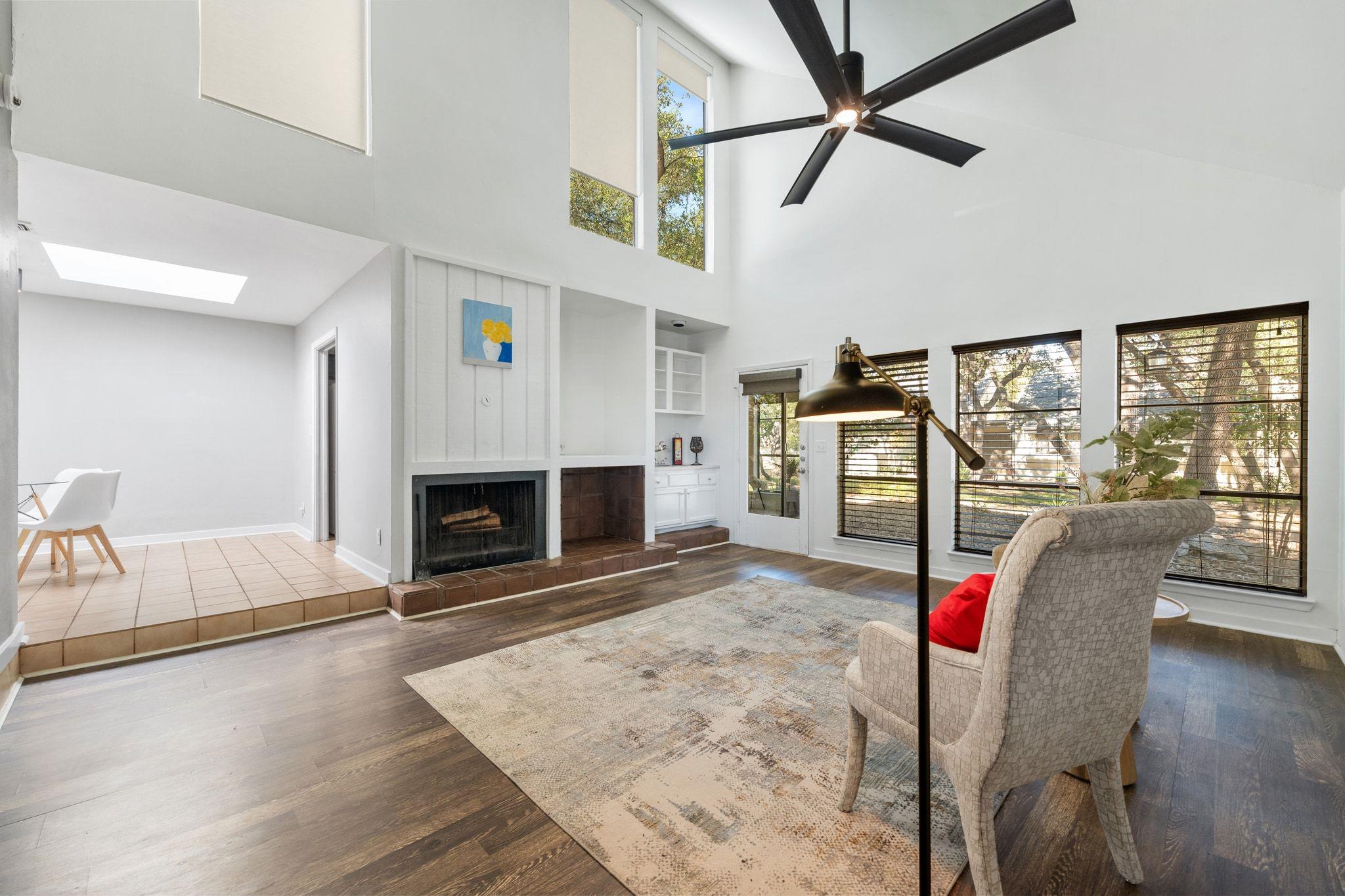 4 Casa Verde, Lakeway, TX 78734