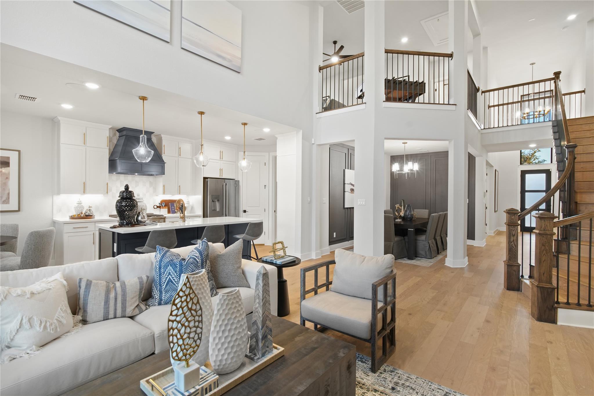 16424 Coursier Dr, Austin, TX 78738