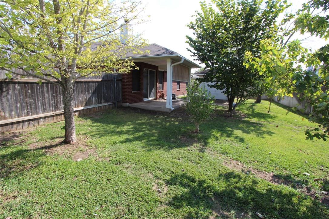 226 Schaefer Blvd, Bastrop, TX 78602