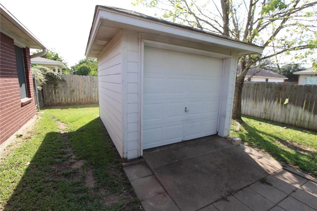 226 Schaefer Blvd, Bastrop, TX 78602