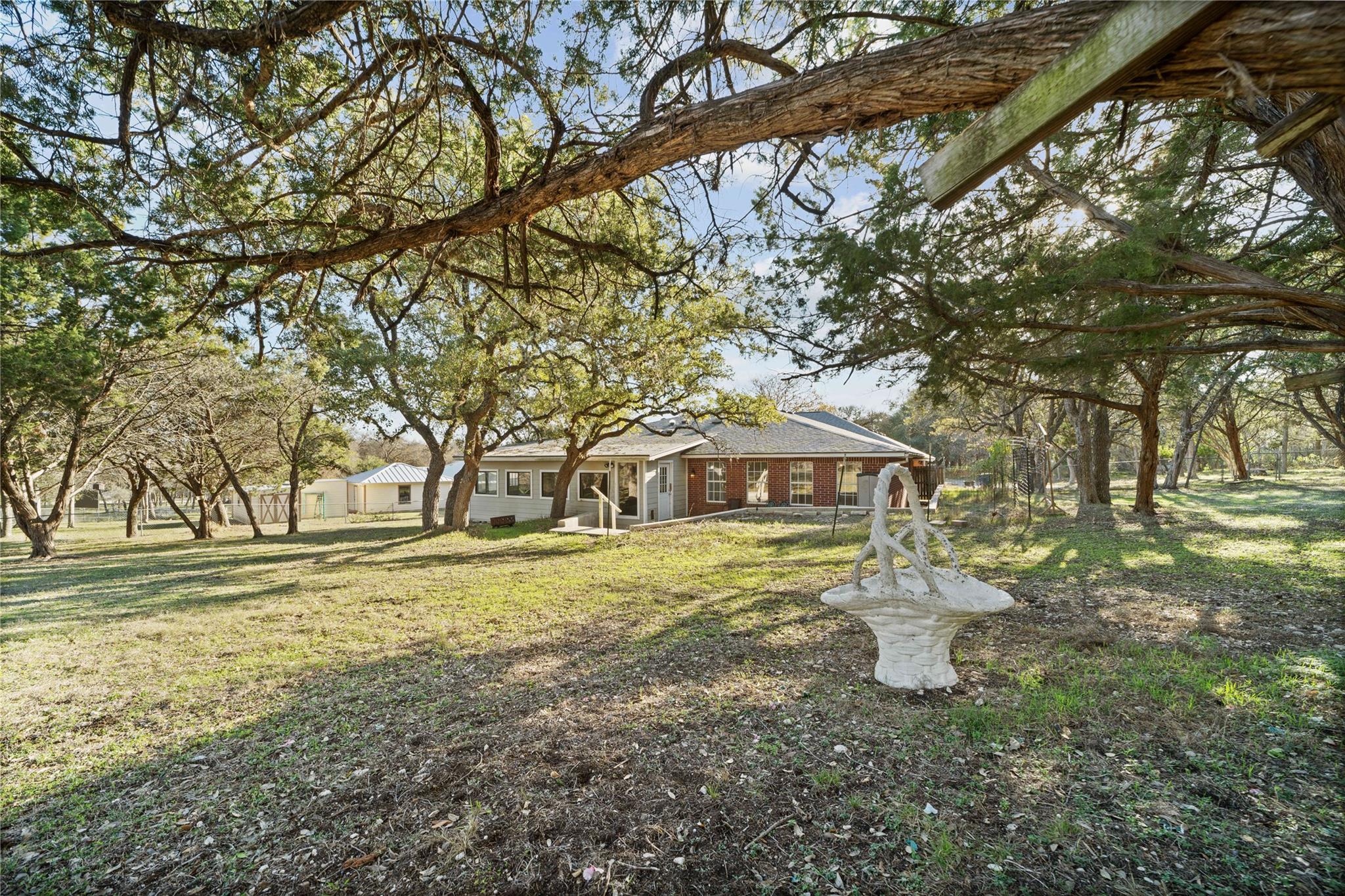 1912 Mulberry Ct, San Marcos, TX 78666