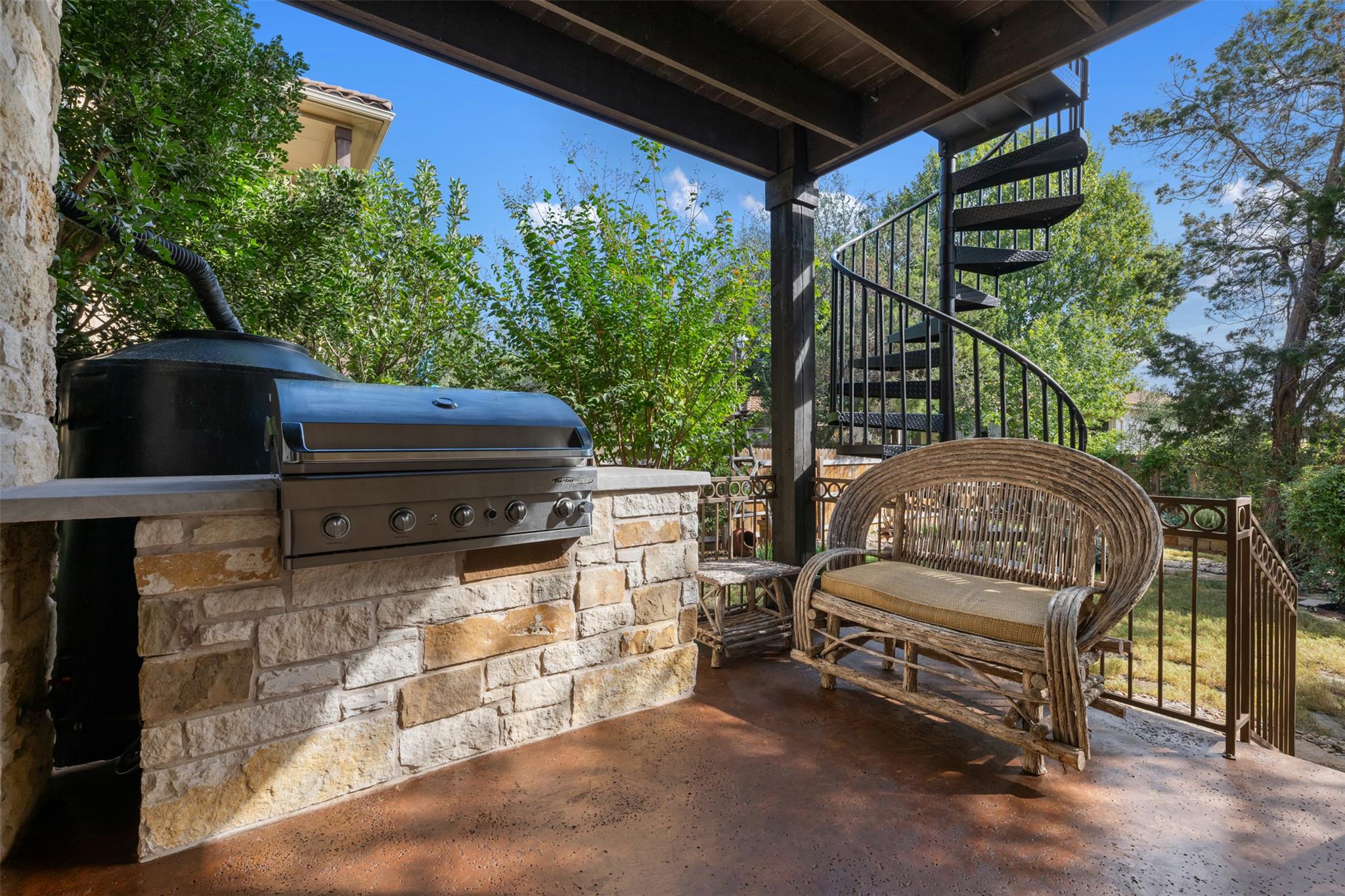 503 S Meadowlark St # A, Lakeway, TX 78734