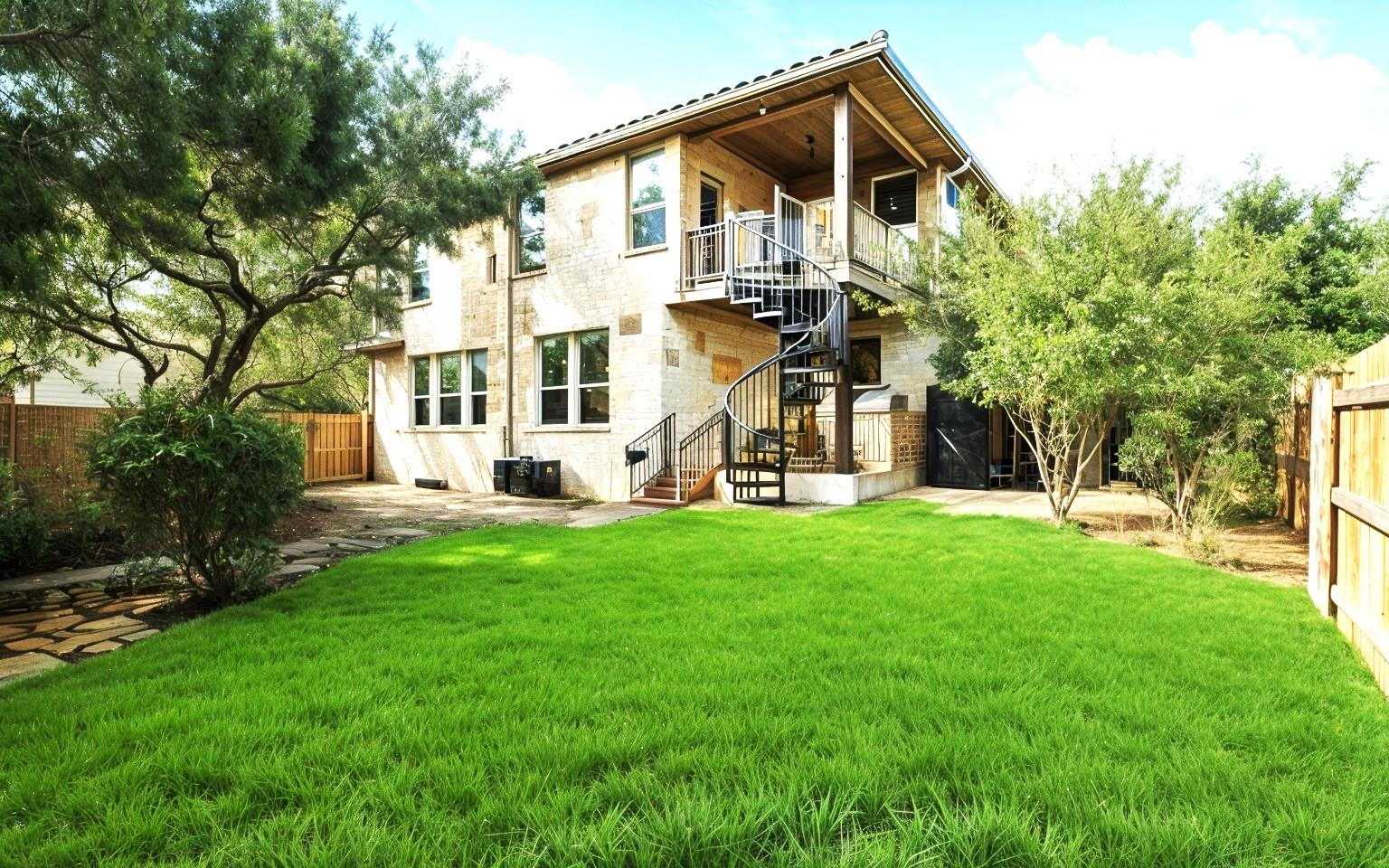 503 S Meadowlark St # A, Lakeway, TX 78734