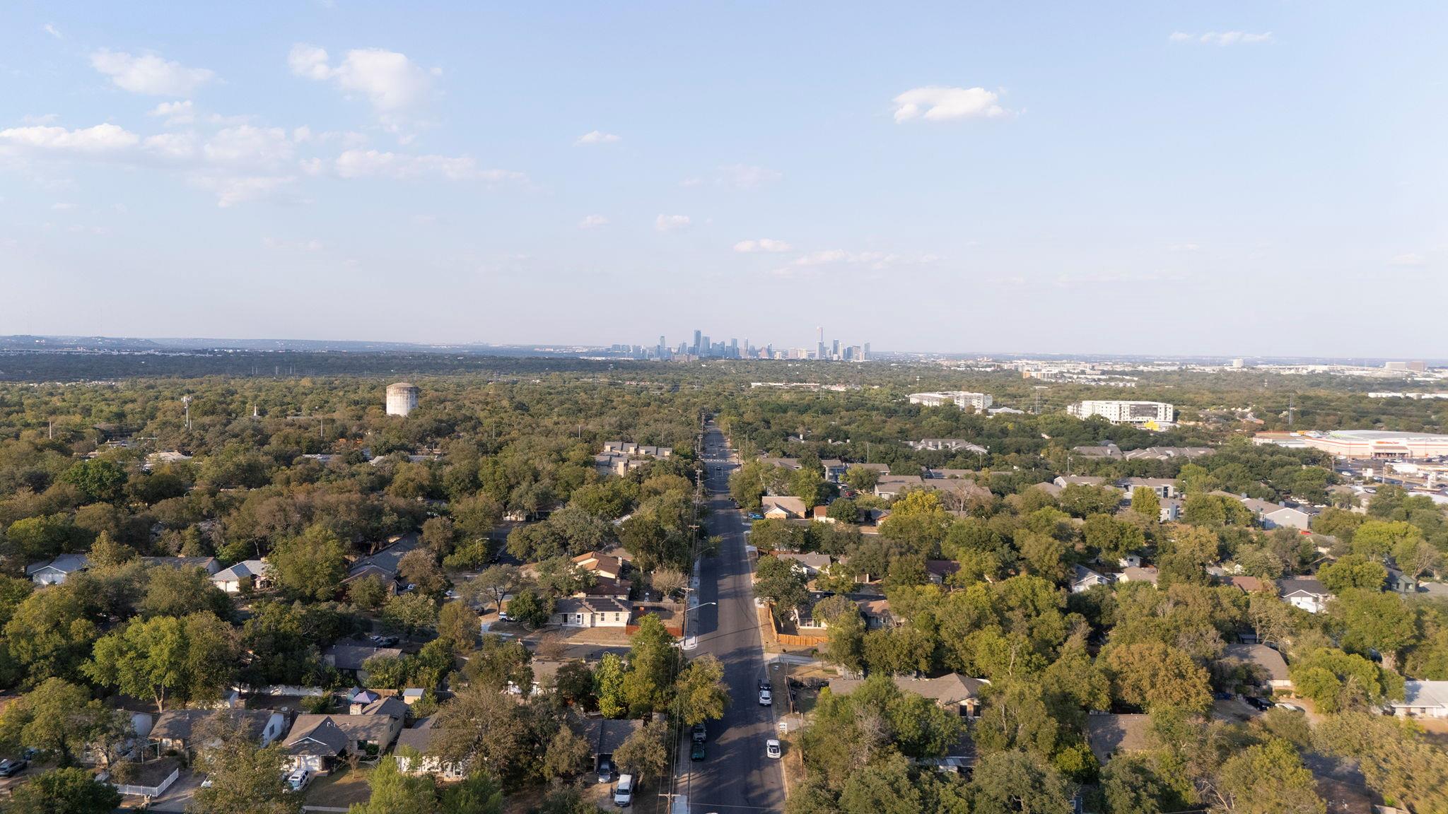 6911 Cooper Ln, Austin, TX 78745