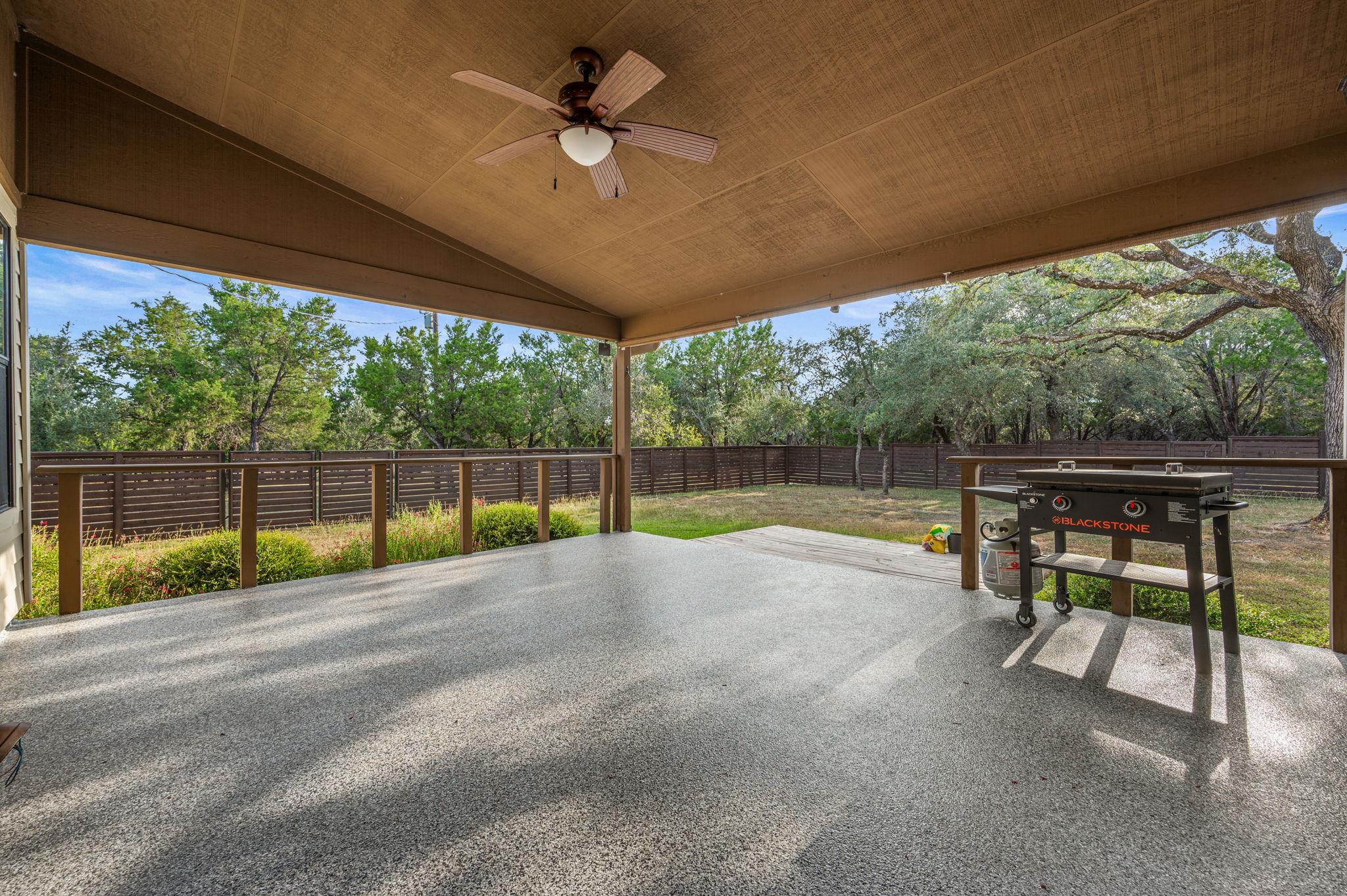 225 Foust Dr, Liberty Hill, TX 78642