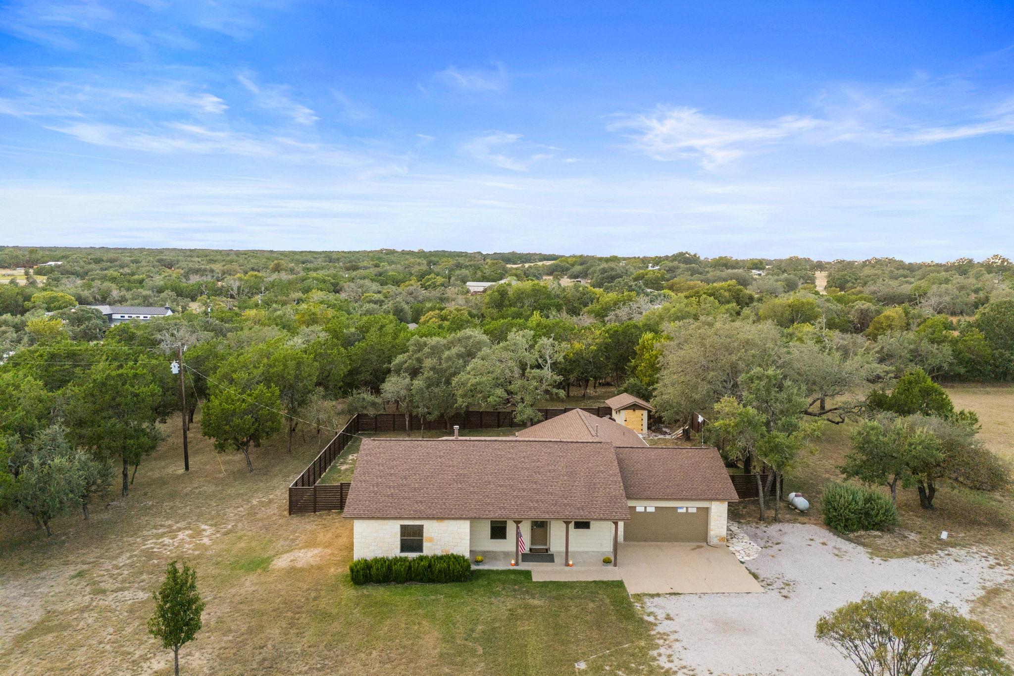 225 Foust Dr, Liberty Hill, TX 78642