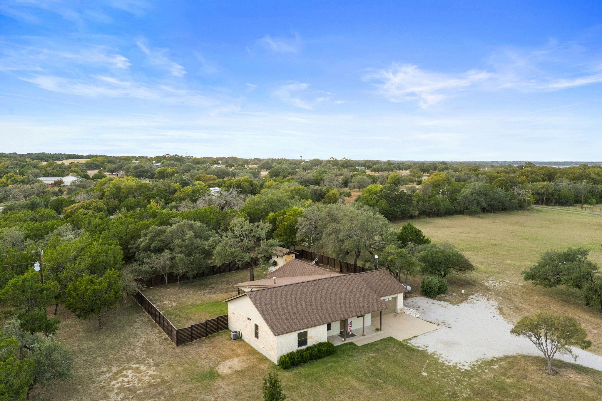 225 Foust Dr, Liberty Hill, TX 78642