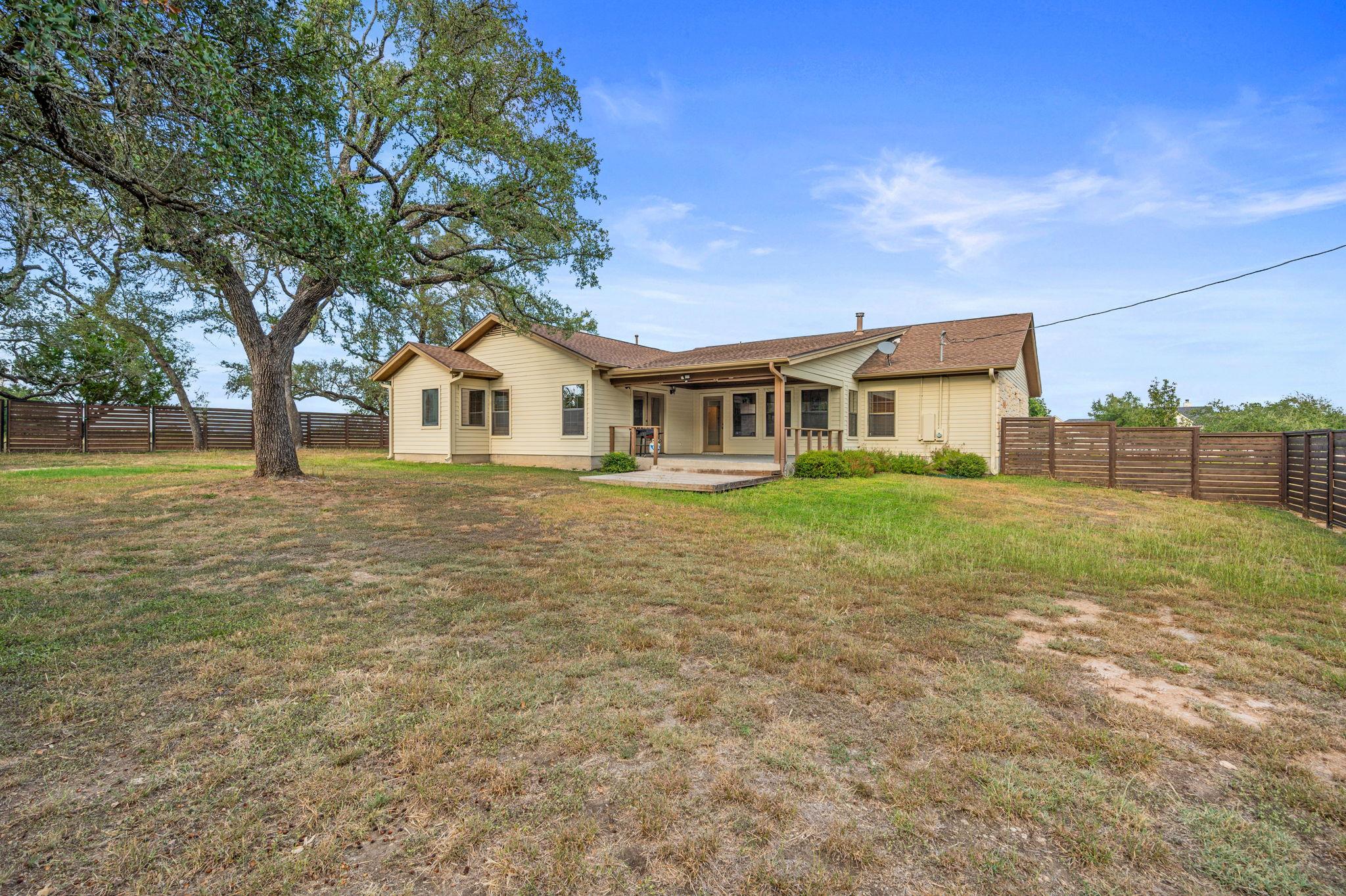225 Foust Dr, Liberty Hill, TX 78642