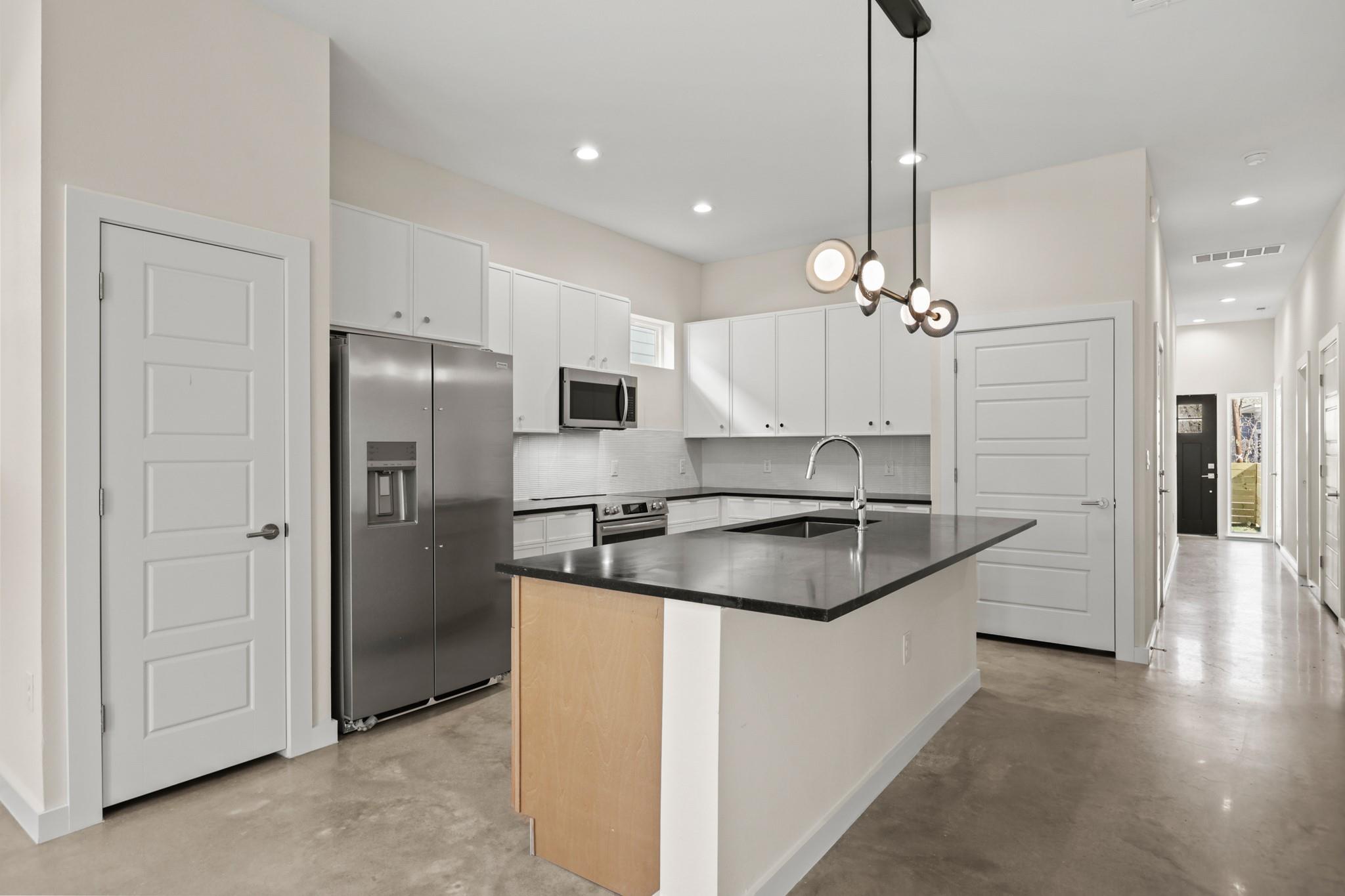 4801 Sara Dr # A, Austin, TX 78721