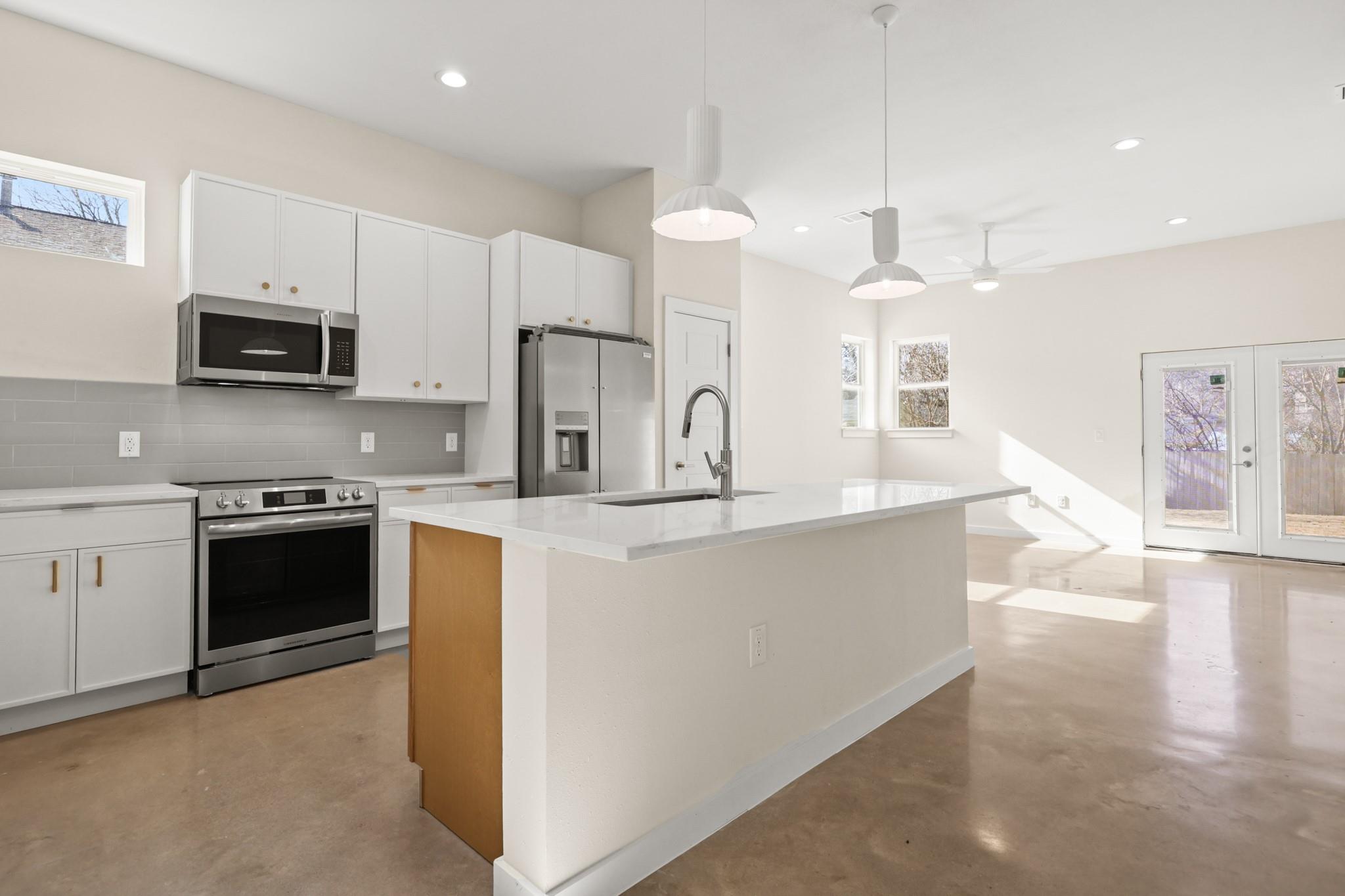 4801 Sara Dr # A, Austin, TX 78721