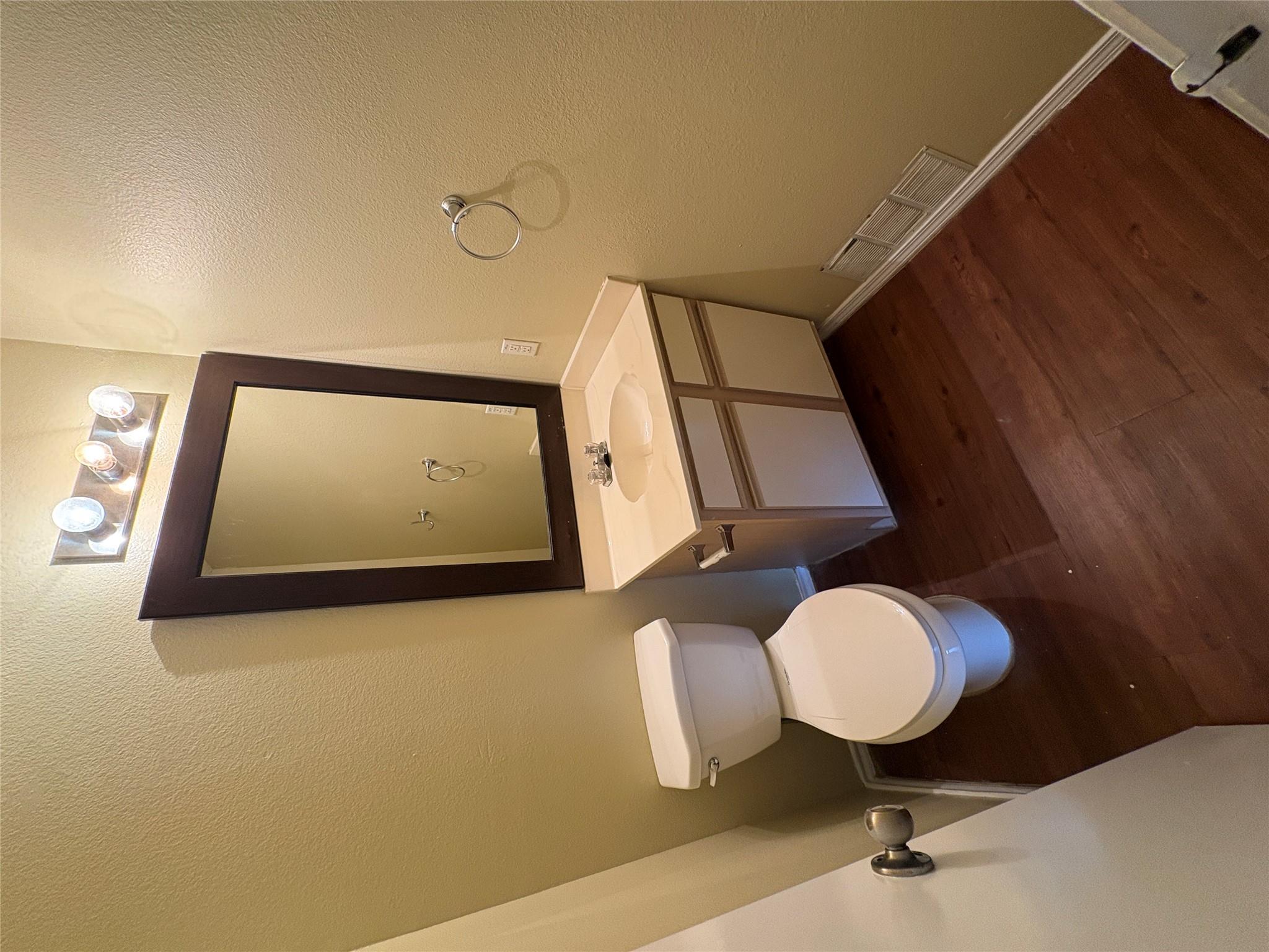 7908 Rosenberry Dr, Austin, TX 78747